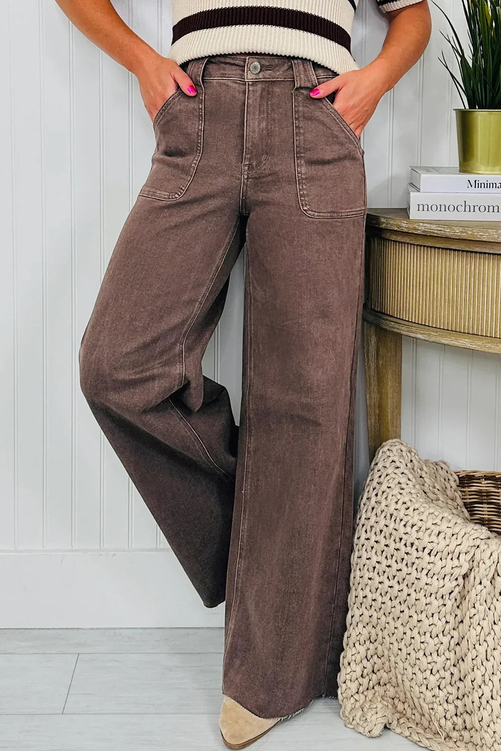 Elora Washed Patch Loose Jeans