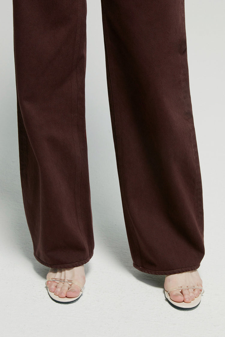 Slope Curve Jeans