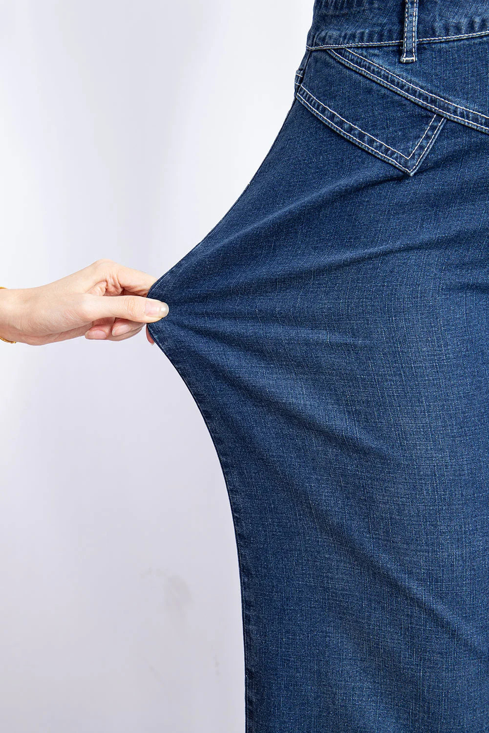 Daria Detail Loose Cuffed Jeans