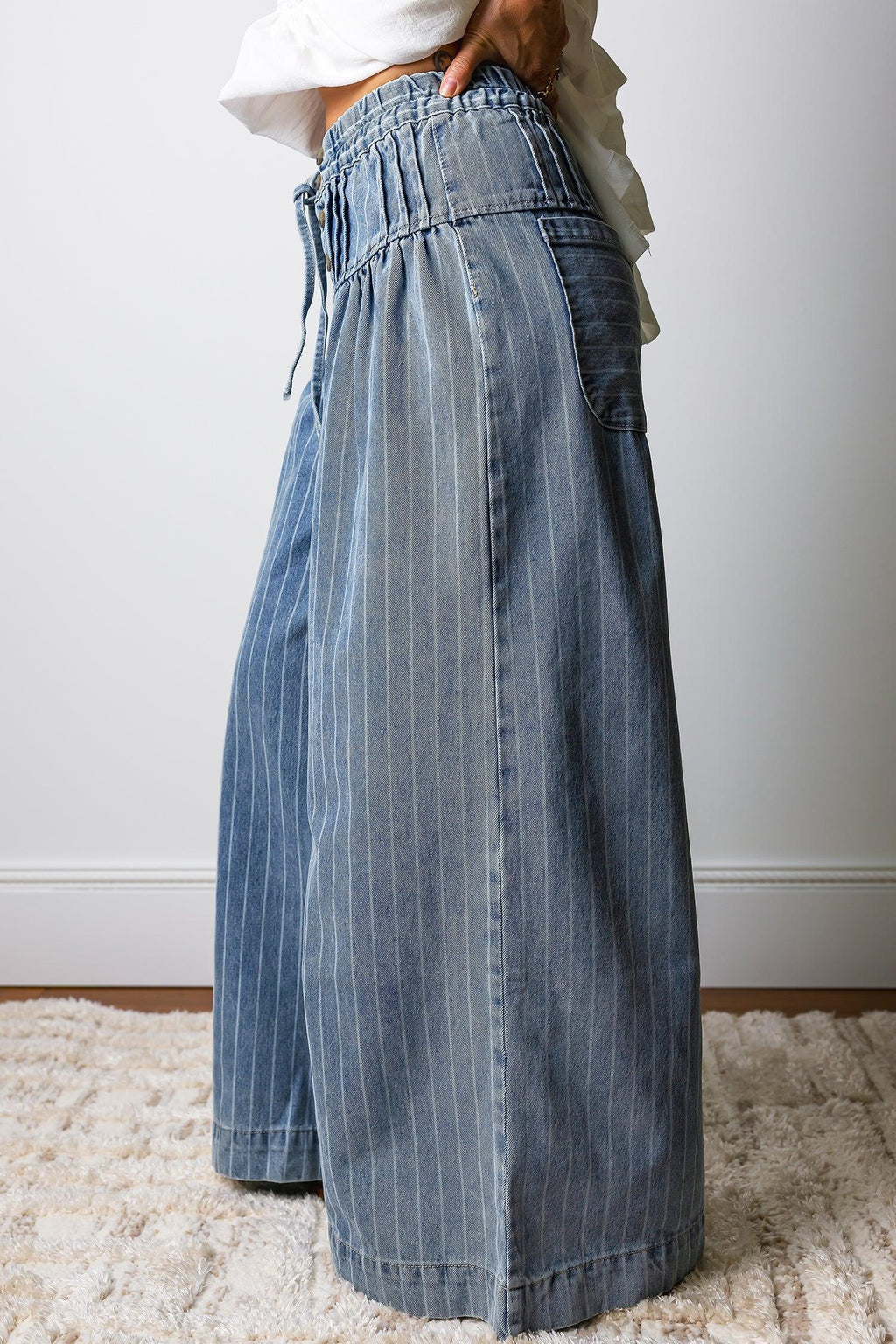 Sutton Casual Wide Leg Jeans