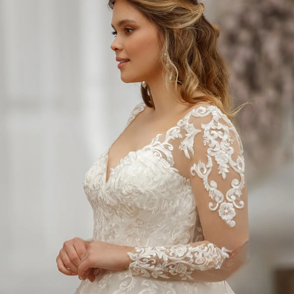 Plus Size V Neck Wedding Long Sleeves Appliques Back Lace Up Tulle Bride Gowns