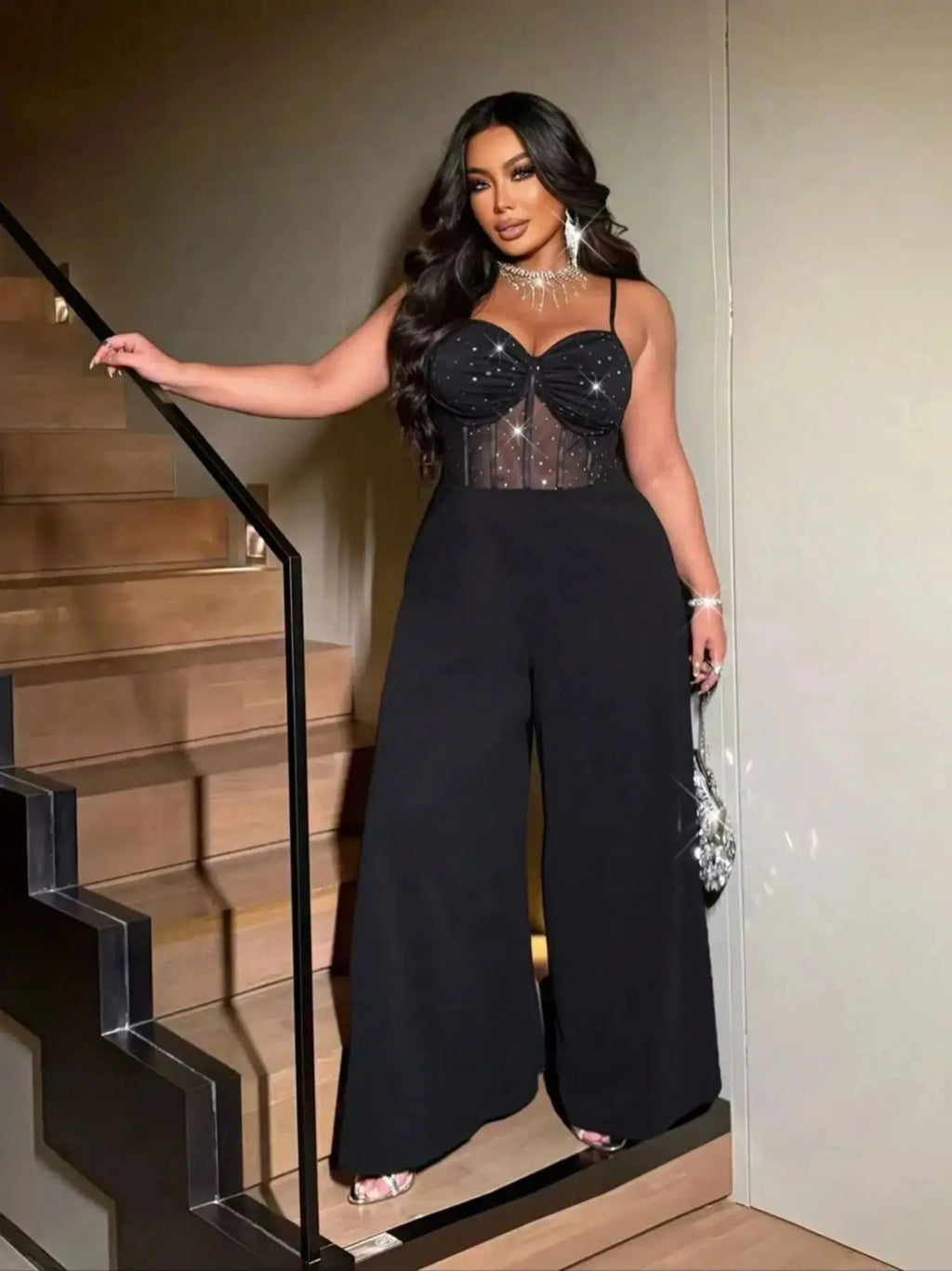 Plus-size women's sexy wide-leg jumpsuit, a stylish backless jumpsuit with shimmering