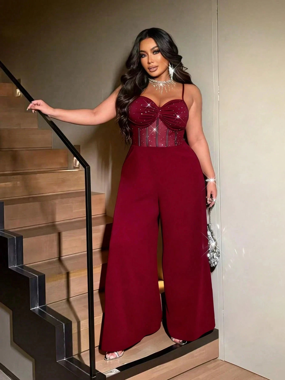 Plus-size women's sexy wide-leg jumpsuit, a stylish backless jumpsuit with shimmering