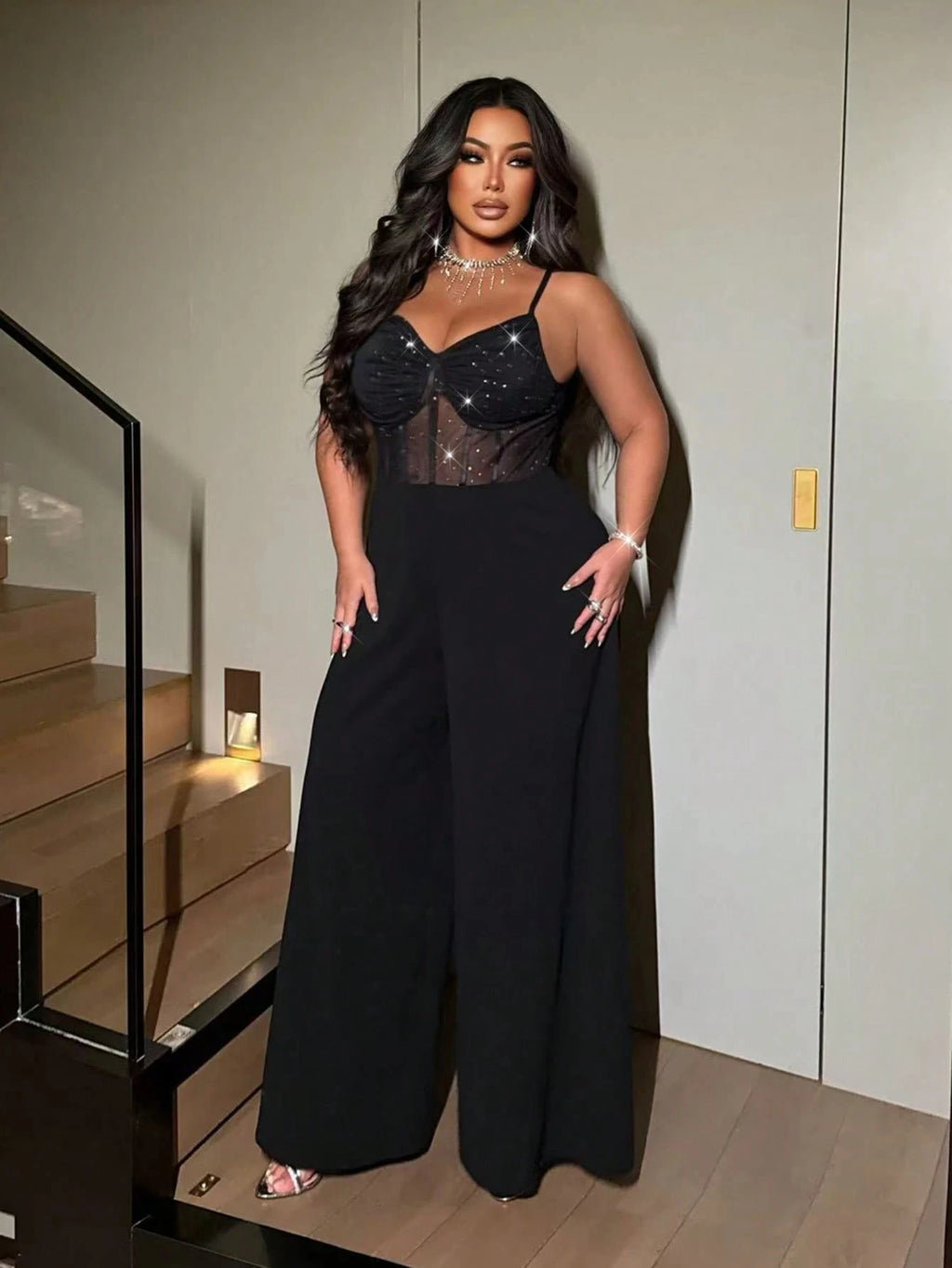 Plus-size women's sexy wide-leg jumpsuit, a stylish backless jumpsuit with shimmering