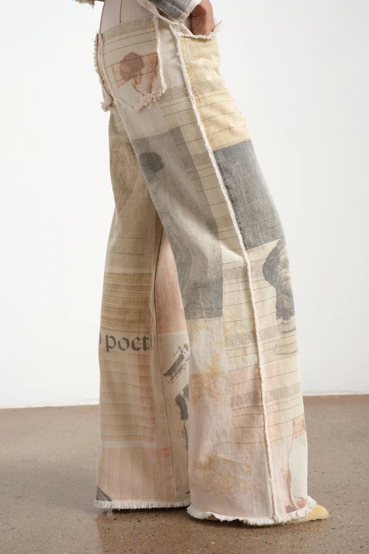 Retro Loose Print Wide Leg Straight Mop Denim Trousers