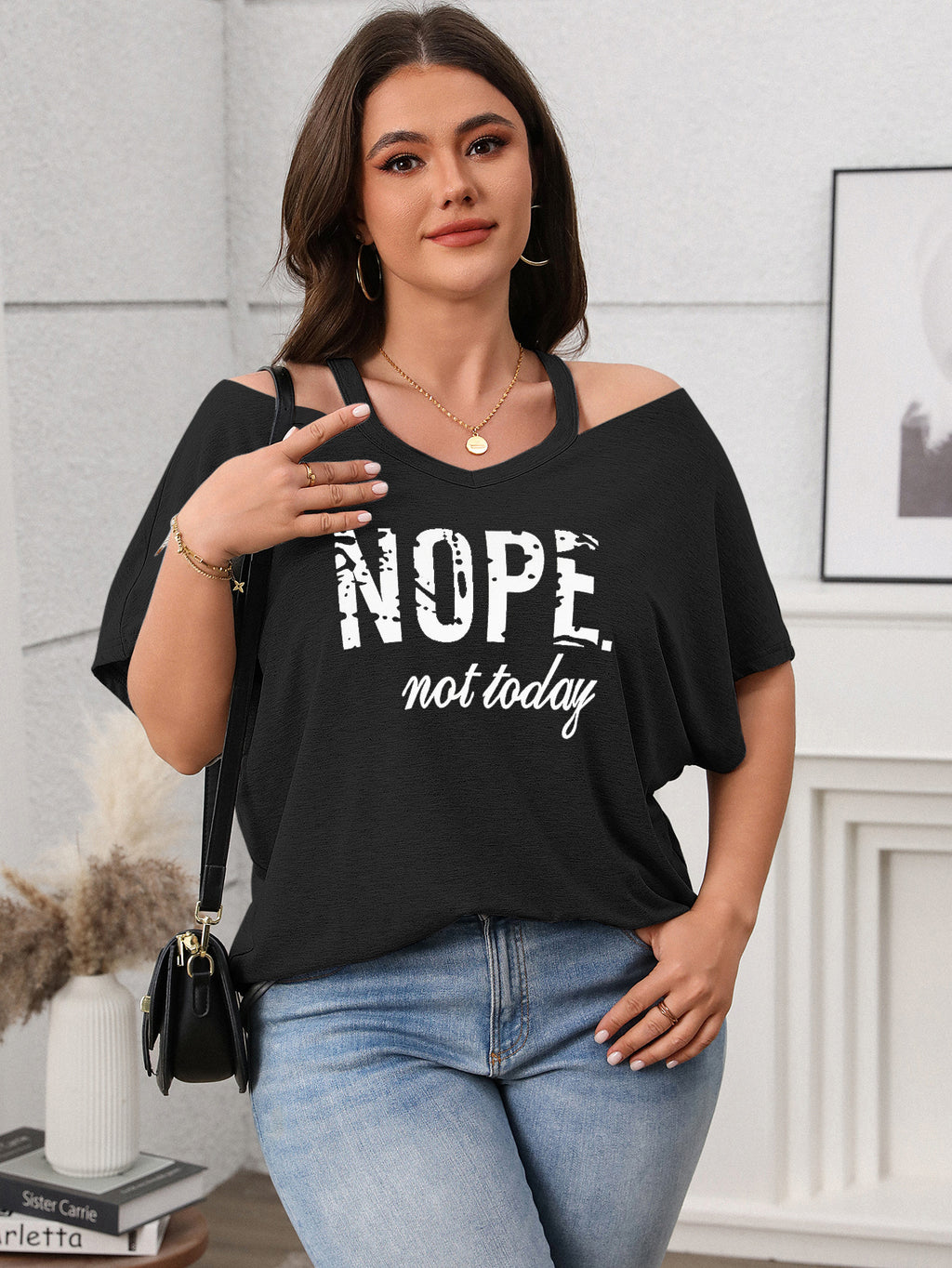Plus Size Spring Casual Women Clothing Shor Sleeved off Shoulder Top for Women