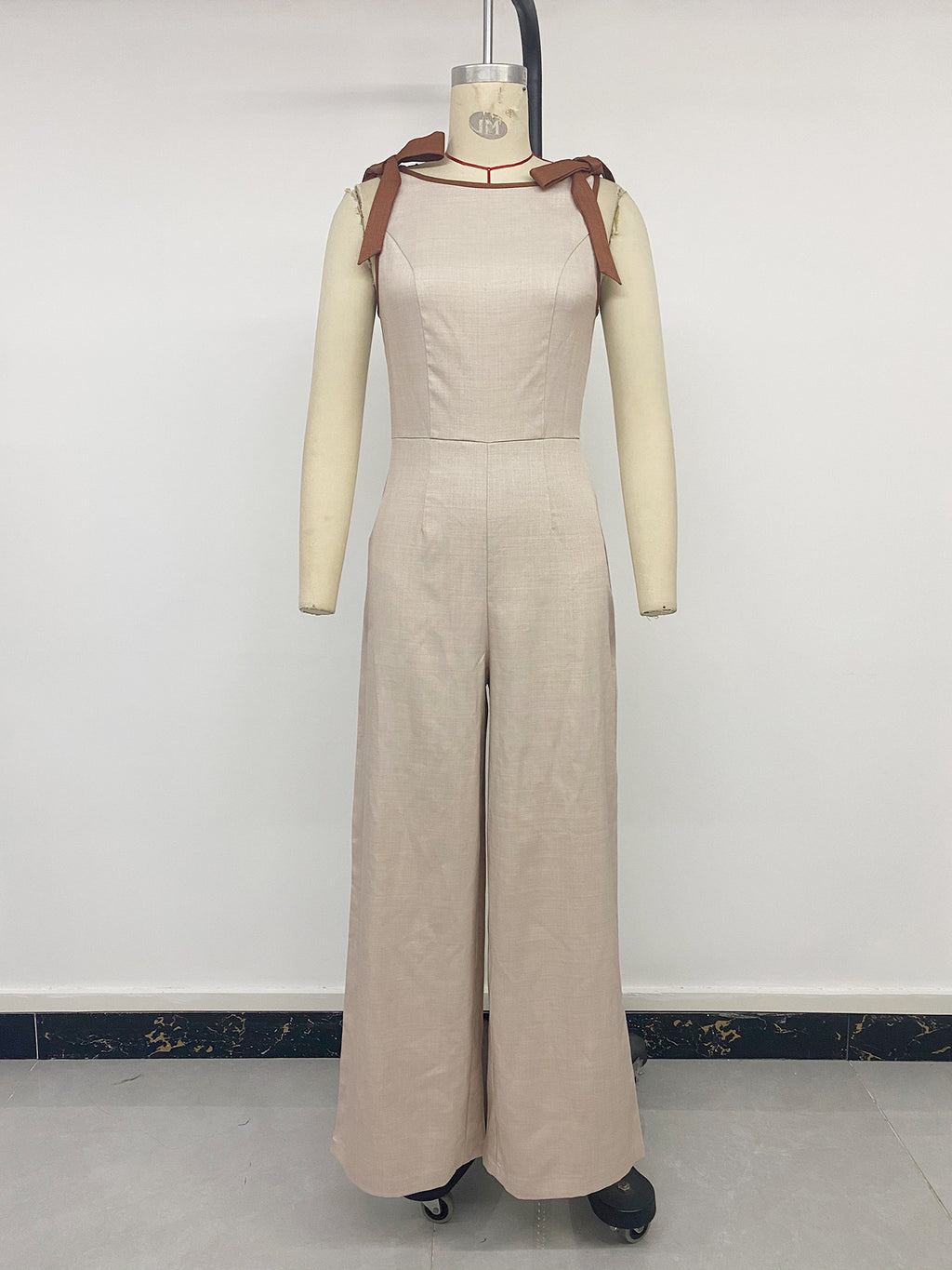 Casual Simple Linen like Contrast Color Shoulder Strap Wide Leg Jumpsuit