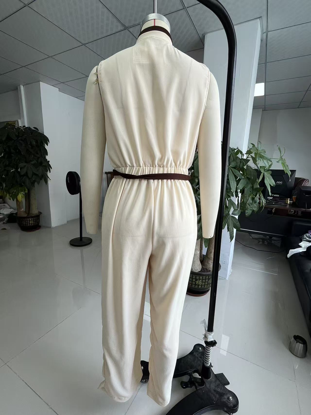 Sleeveless Jumpsuit V neck Women Wear