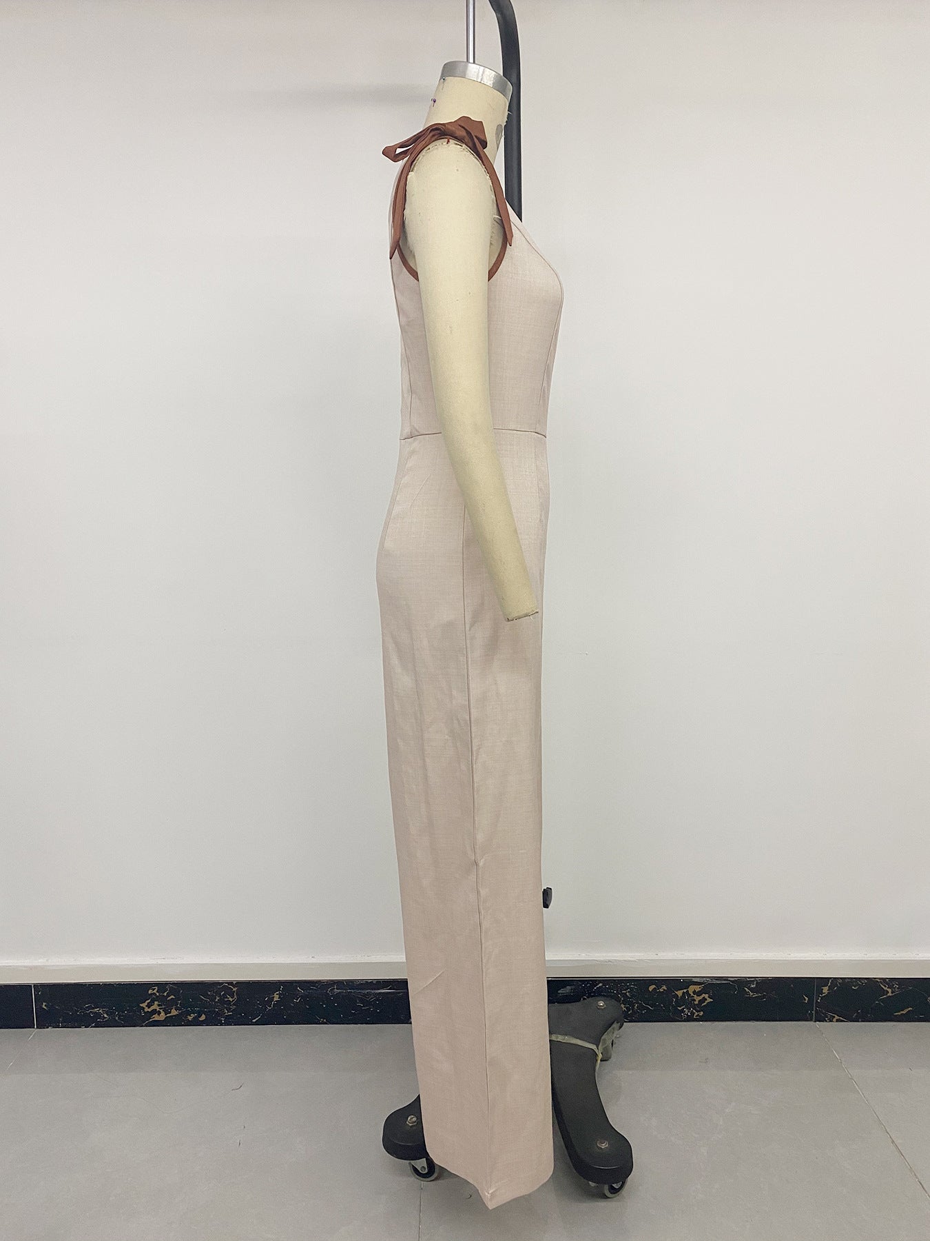 Casual Simple Linen like Contrast Color Shoulder Strap Wide Leg Jumpsuit