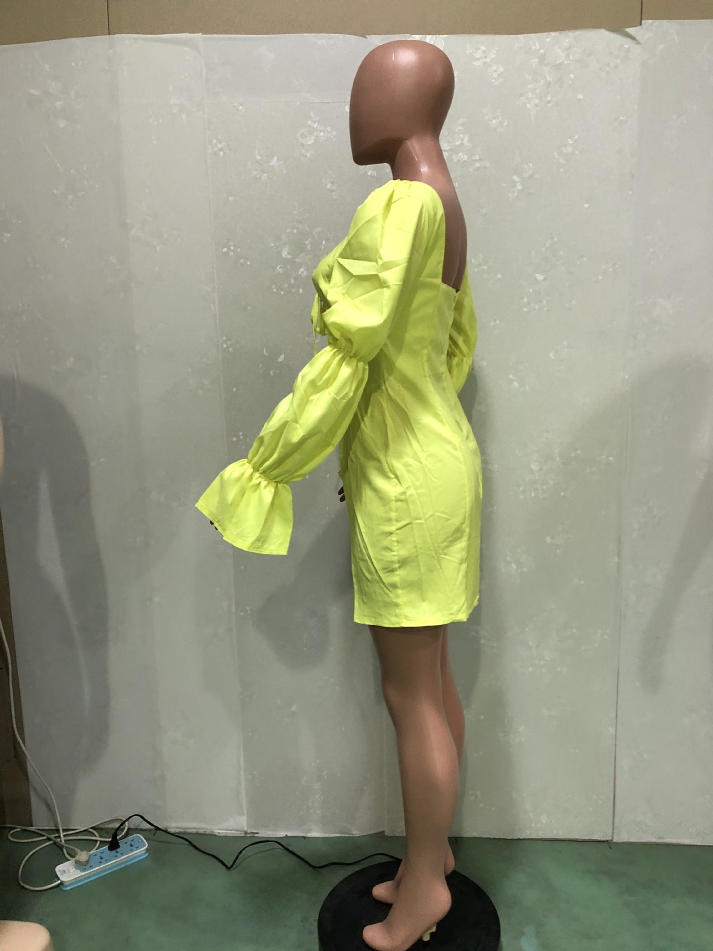 Bayonne Solid Full Puff Sleeve Square Collar Bandage Stretchy Bodycon Dresses