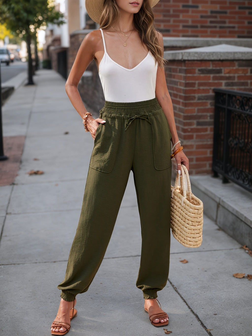 High Waist Loose Harem Casual with Big Pockets Women Pants Smocking Elastic Waist Wide Leg Pants