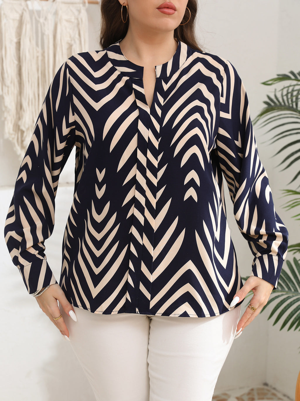 Retro Printed Long Sleeve Loose V neck