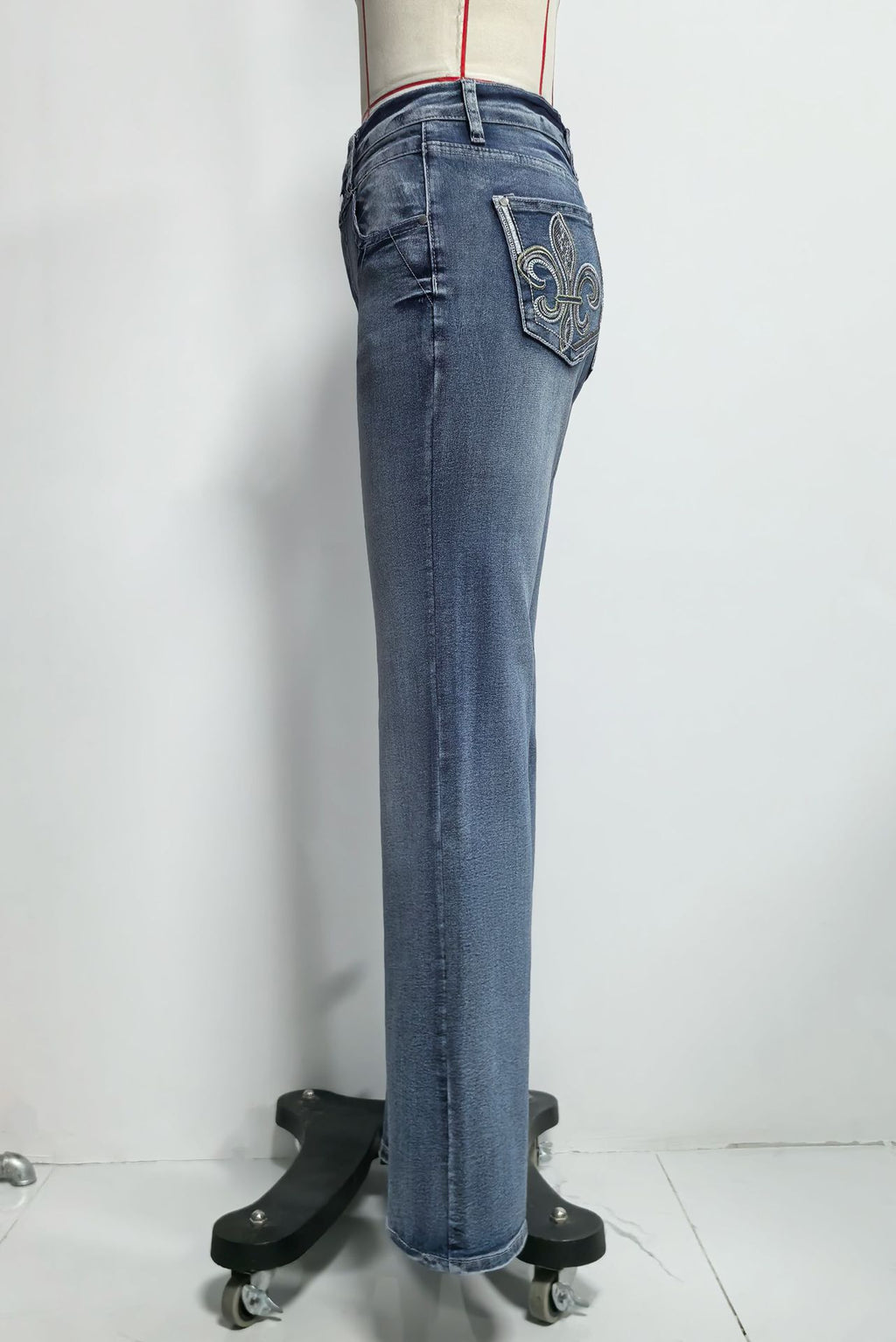 Spring Summer Back Pocket Embroidered Jeans Double Button Slimming Stretch Denim Trousers