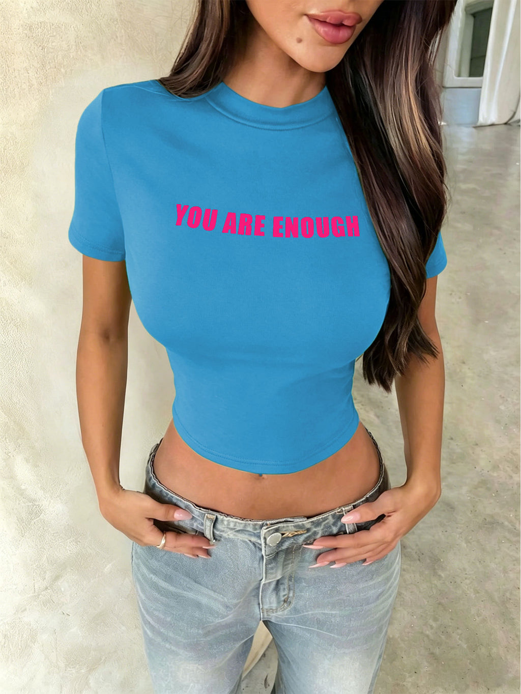Letter Print Sleeve Slim Fit Cropped