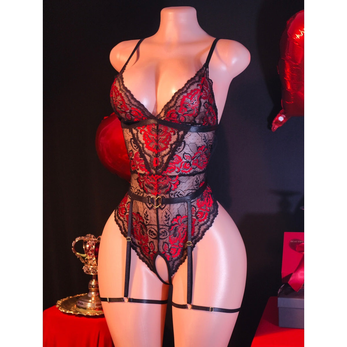 Contrasting Color of Black Red Lace Jumpsuit with Garter Sexy Lingerie