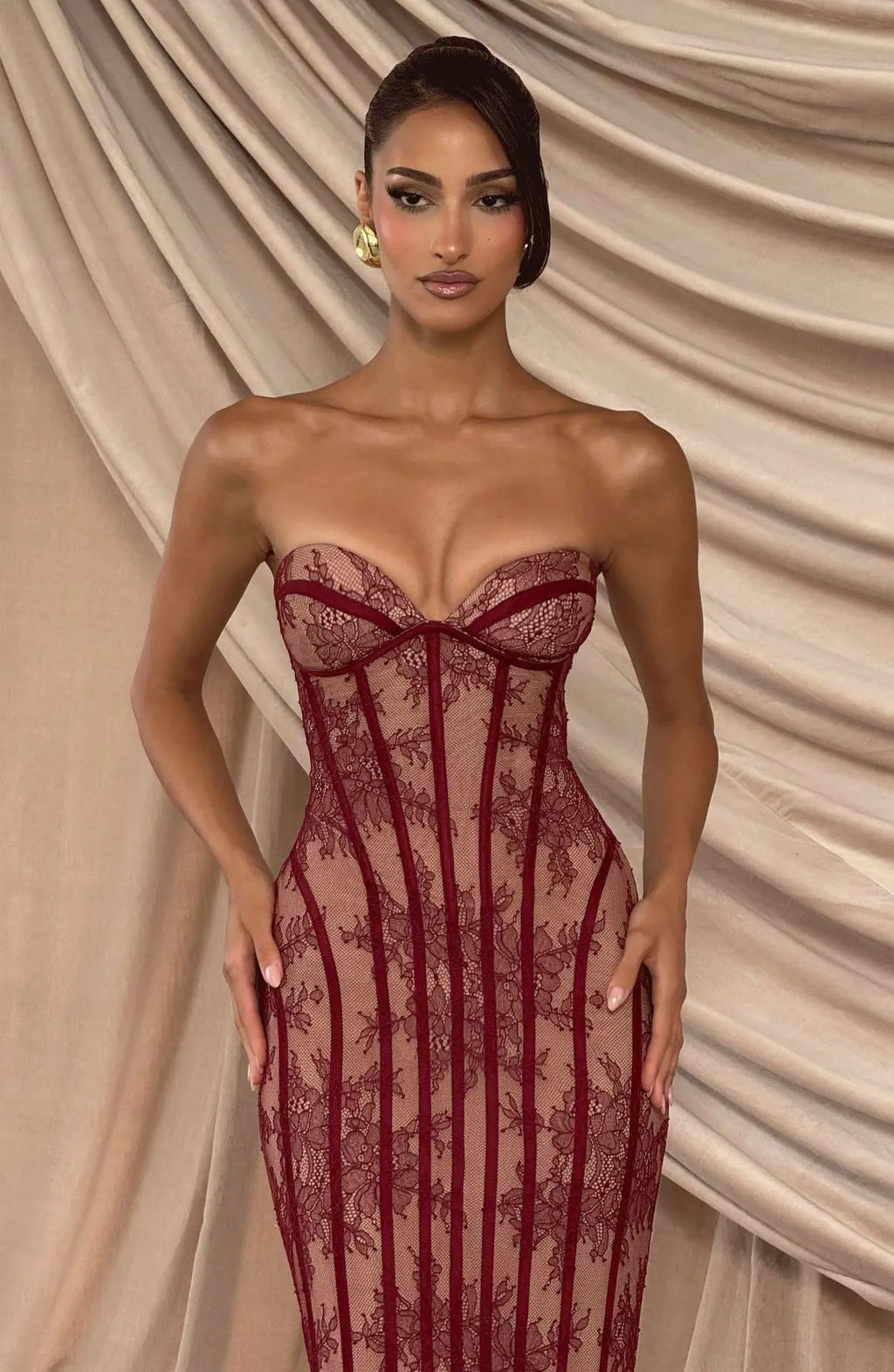 Belvidere Elegant Lace Strapless Waist Cinching Long Dress with Heart-Shaped