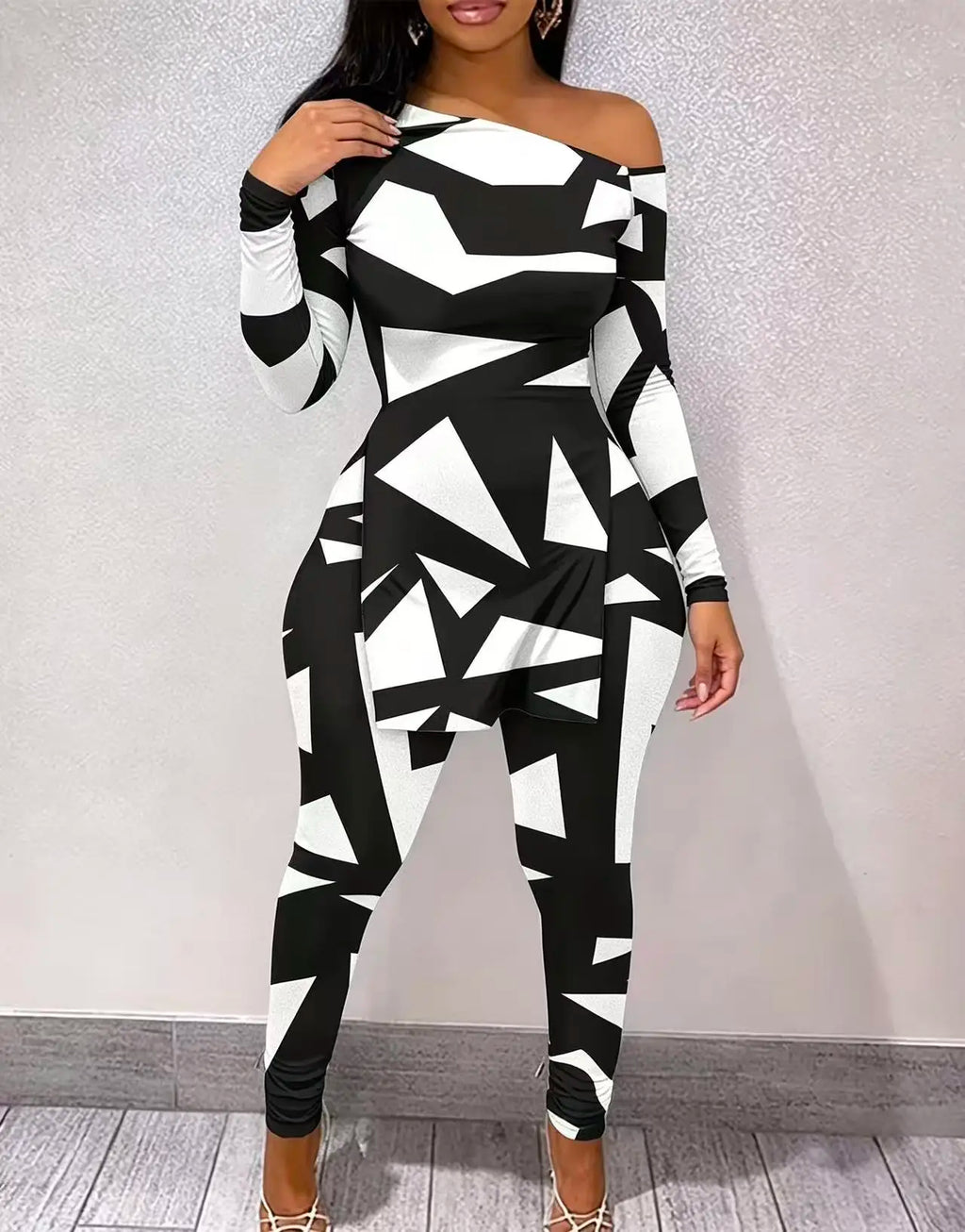Ana Plus size Geometric Print One-Shoulder Two-Piece Sets