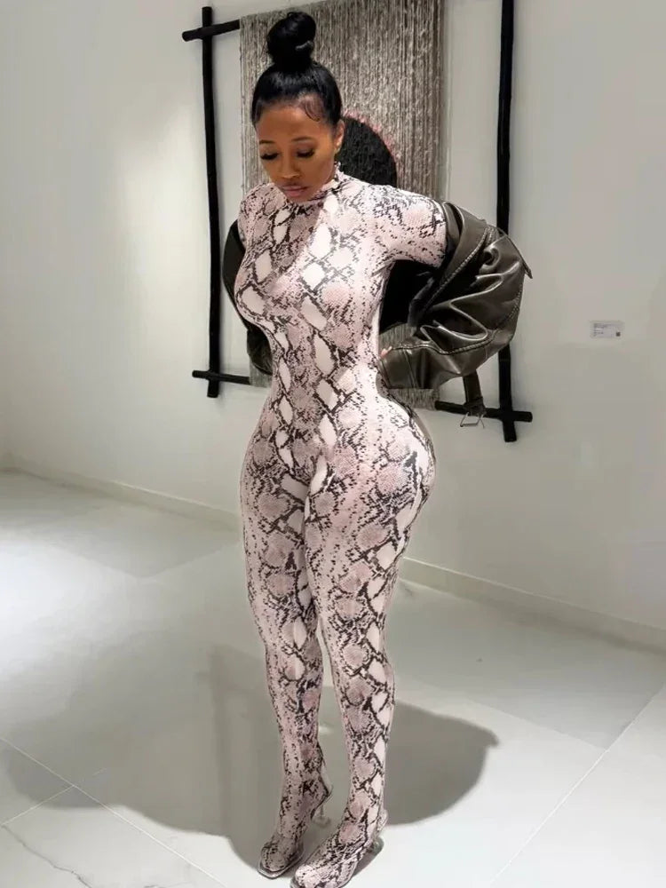Bensonhurts Snake Print Foot Zip Trend O Neck Full Sleeve Stretch Jumpsuit