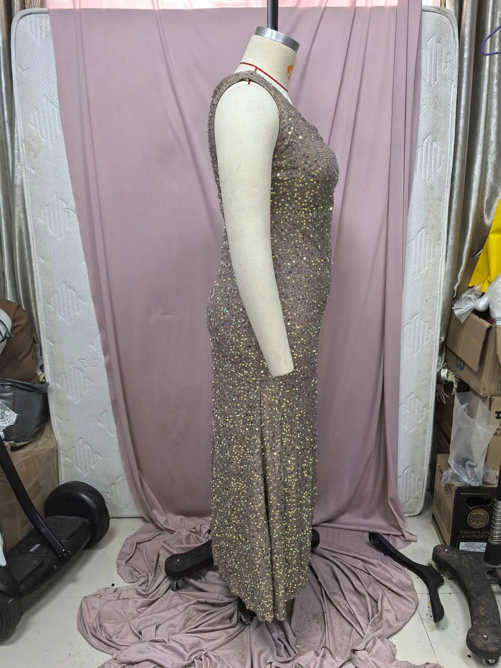 Norway Sequined One Shoulder Sleeveless Slim Elegant Slit Dress