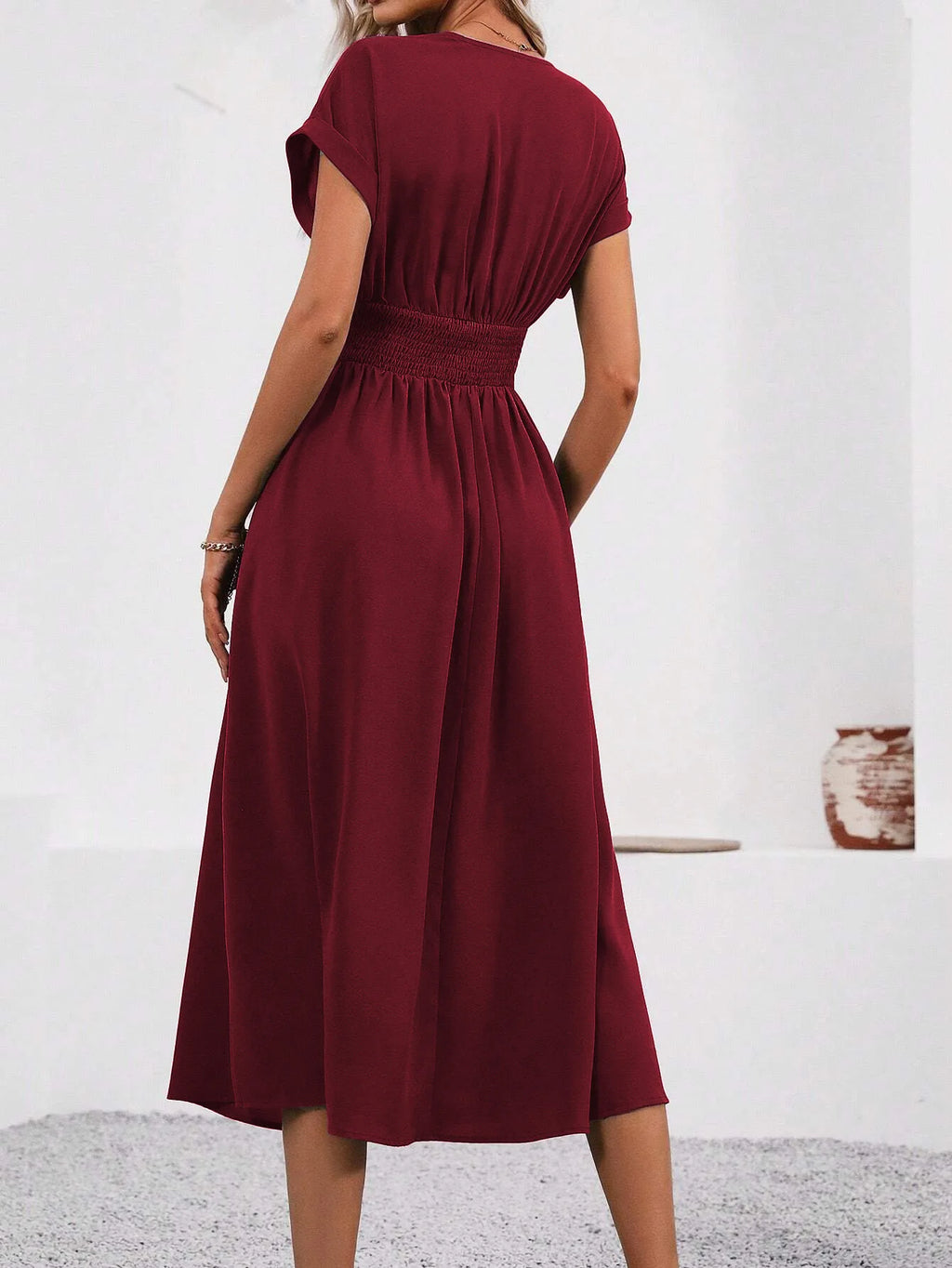 Guachupita Solid-Color V Neck Batwing-Sleeve Pleated Long Elegant Dress