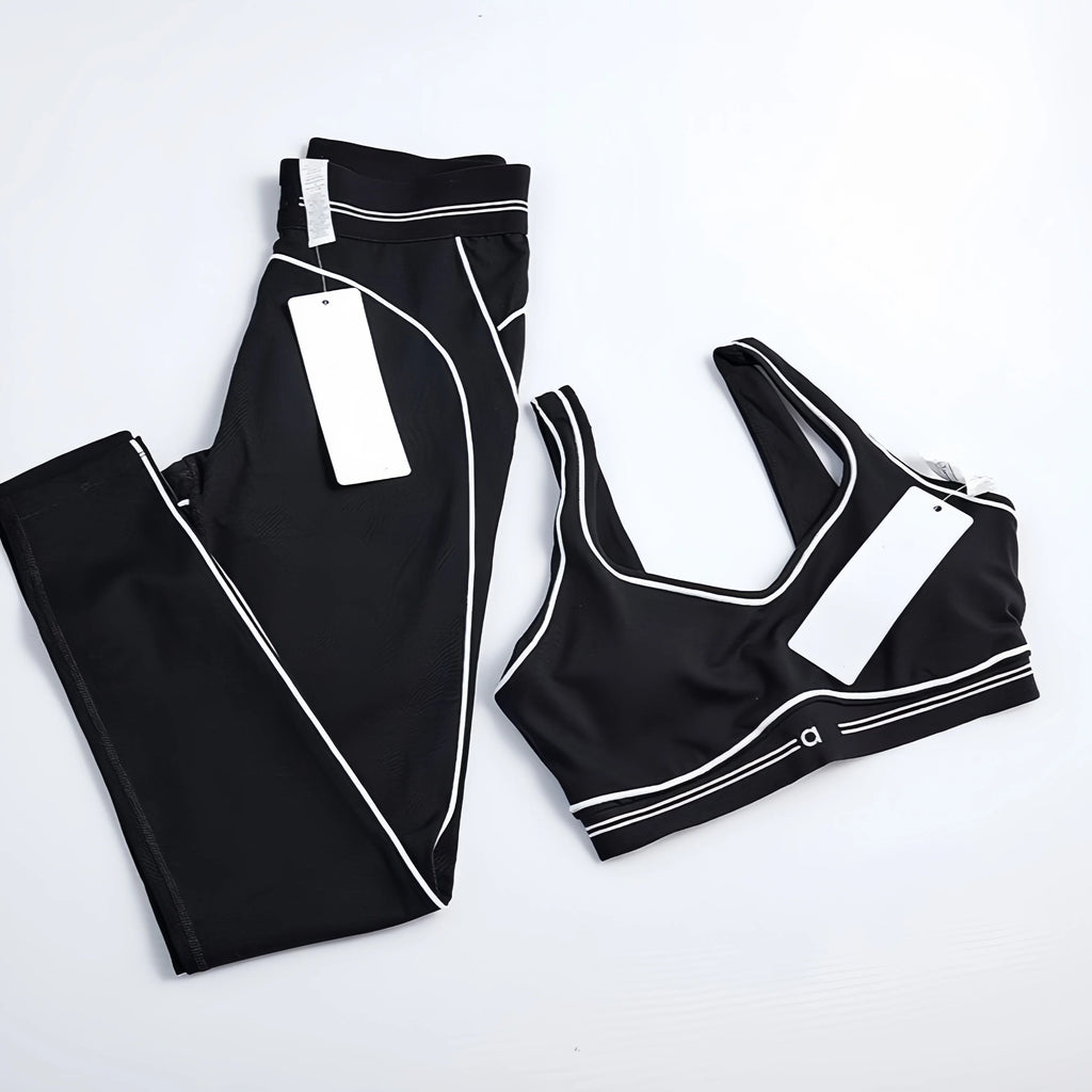 Lia Fabric Sports Comfortable Two-piece Sets
