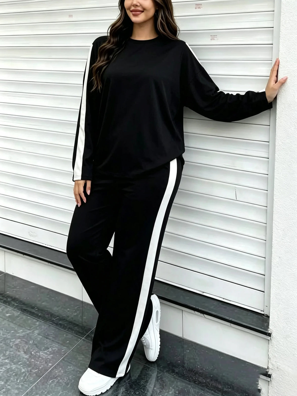 Wanda Round Neck Long-Sleeve Two Piece Sets