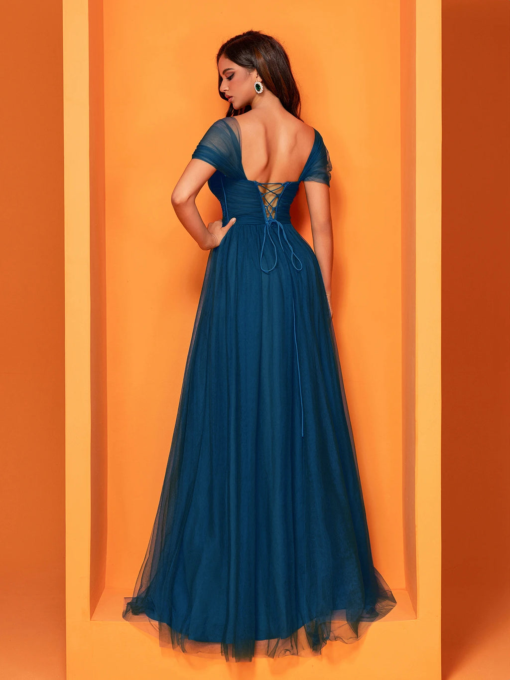 Madrid Elegant Sleeveless Tulle Square Collar Applique Slit Evening Luxury Formal Dress