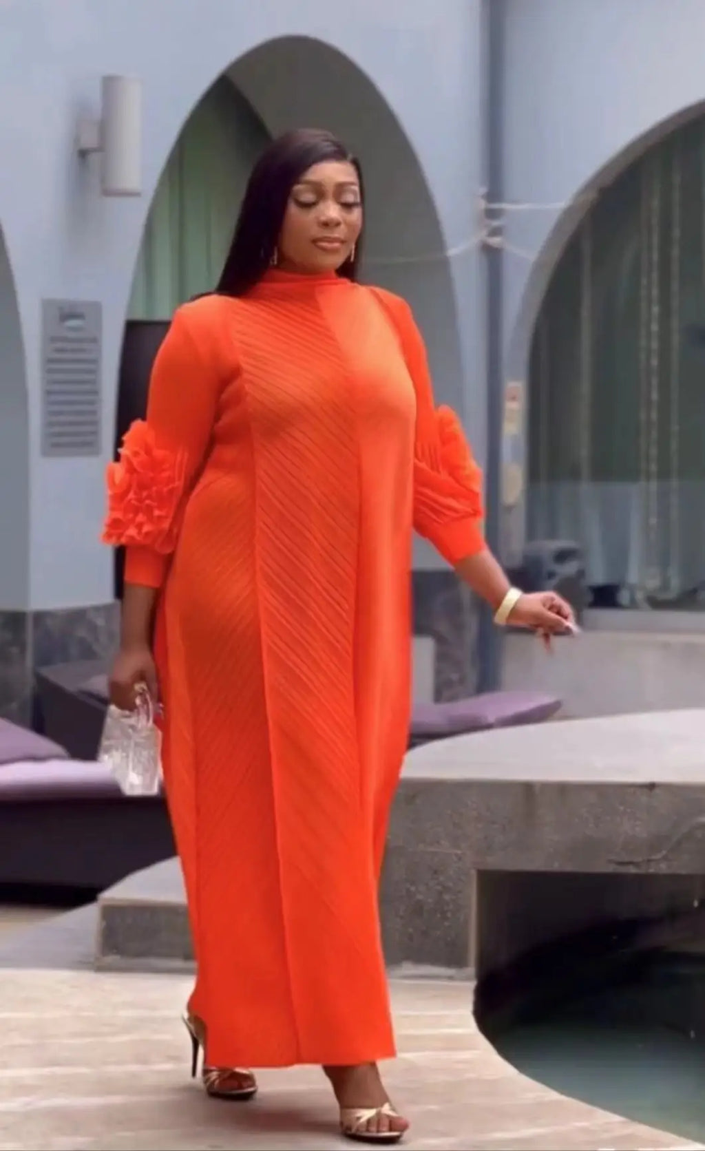 Miyake Solid Color Long Sleeved Three-dimensional Embroidered Temperament Long Loose Dress