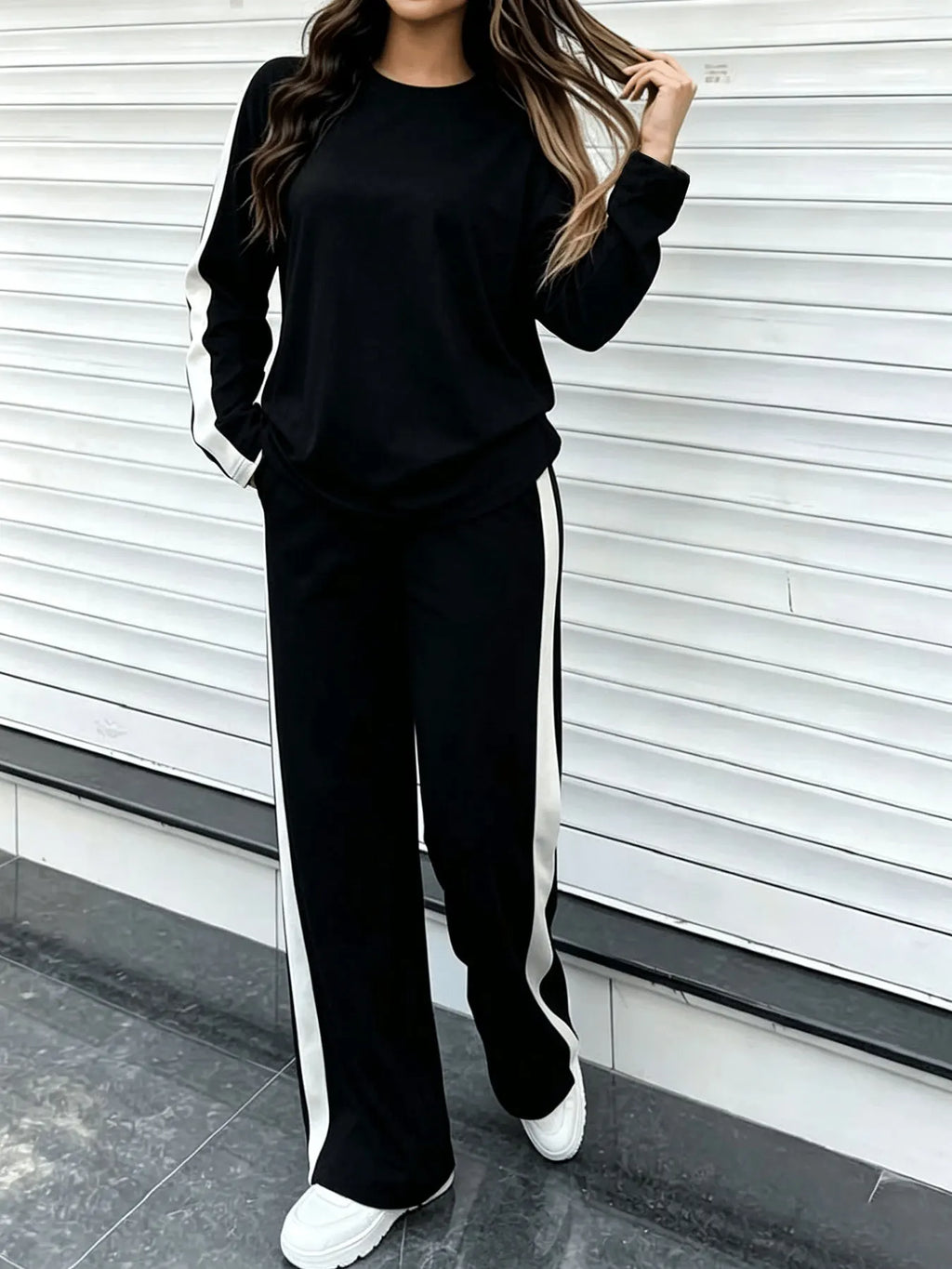 Wanda Round Neck Long-Sleeve Two Piece Sets
