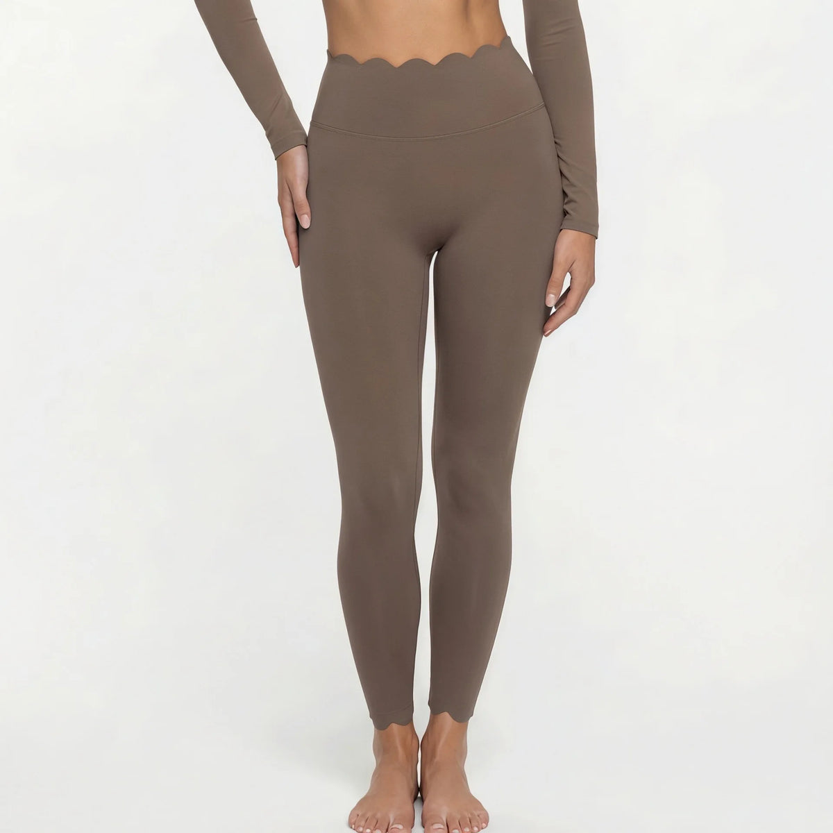 Evelyn Sports Long Sleeve Halter Neck Two Piece Sets