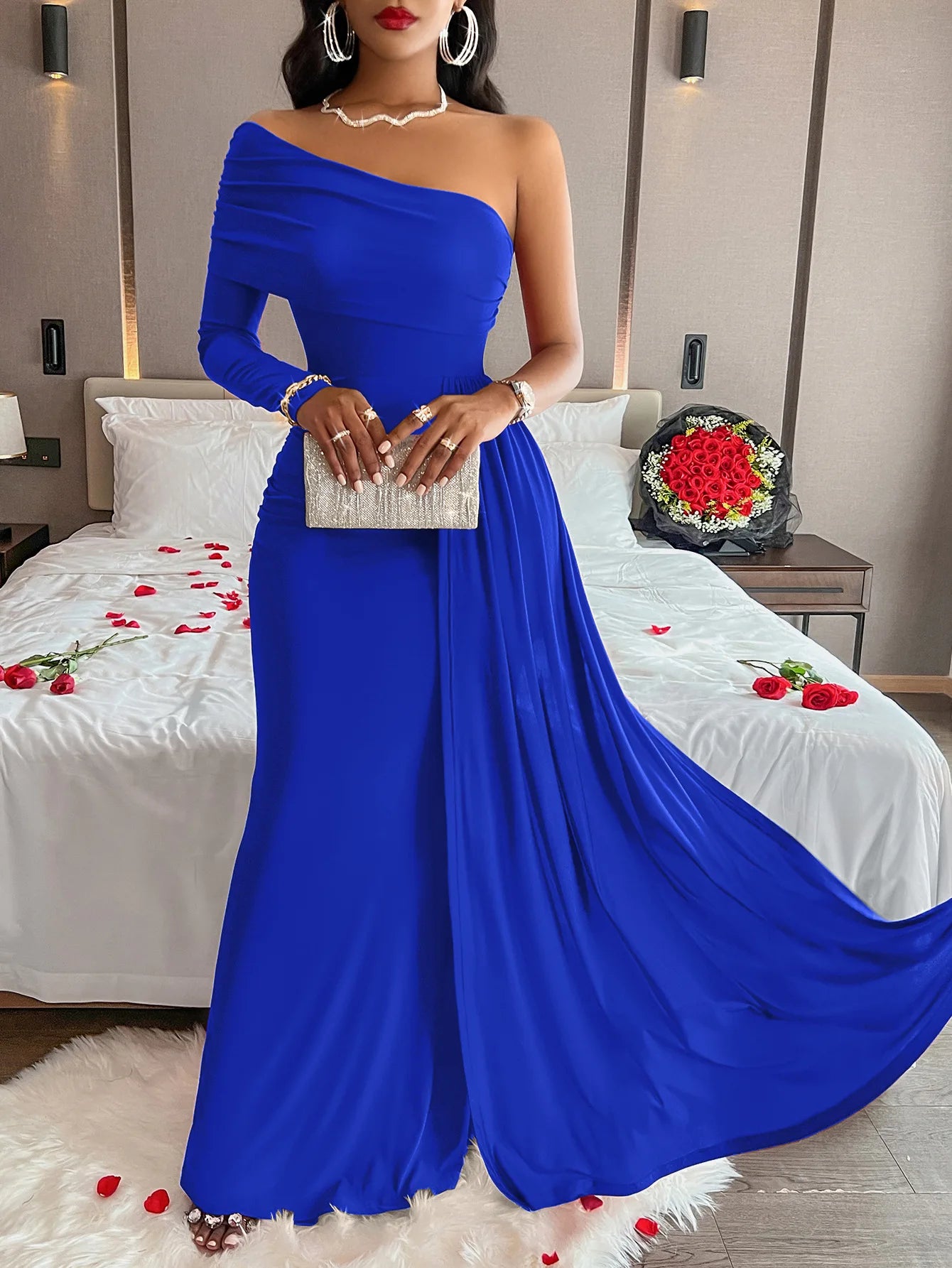 Barrie Elegant Backless Sleeveless Off Shoulder Maxi Dress