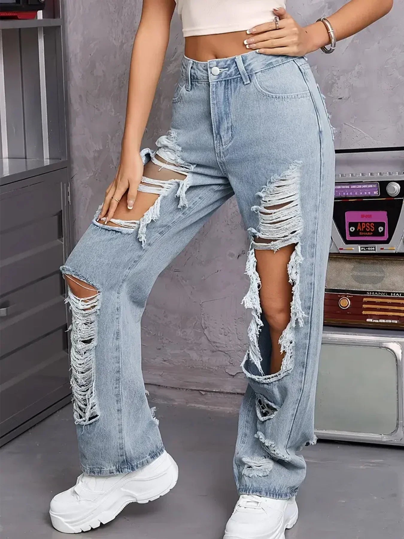 Harvey Cedar Light Washed Ripped High Waist Baggy Straight Leg  Denim