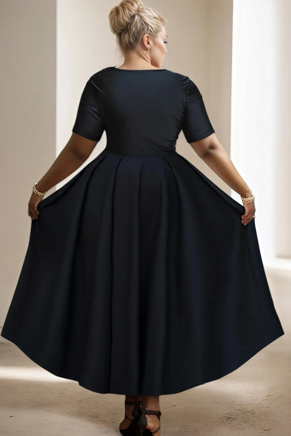 Maine Plus Size Casual Pleated A-Line Basic Round Neck Long Dress