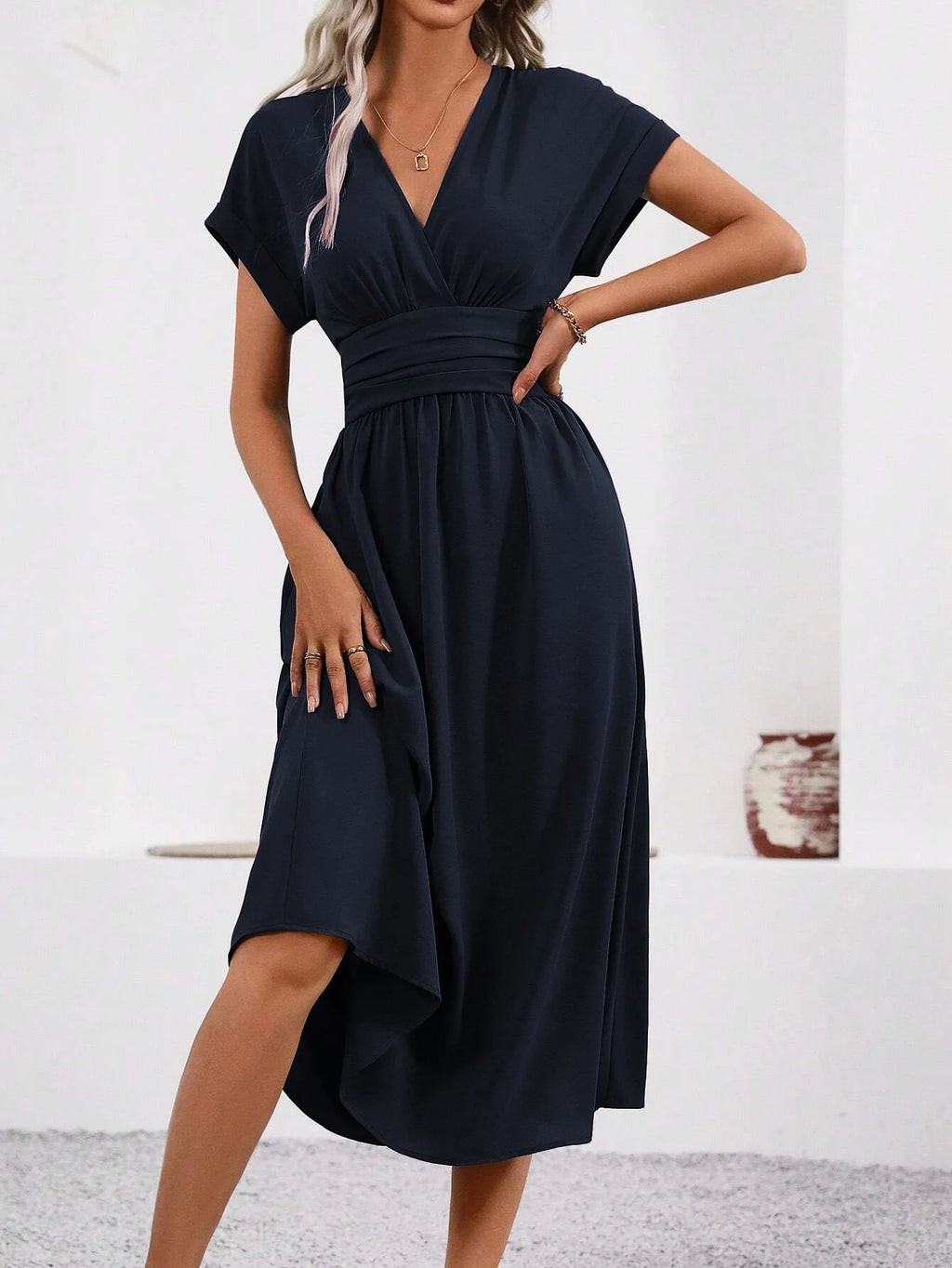 Guachupita Solid-Color V Neck Batwing-Sleeve Pleated Long Elegant Dress