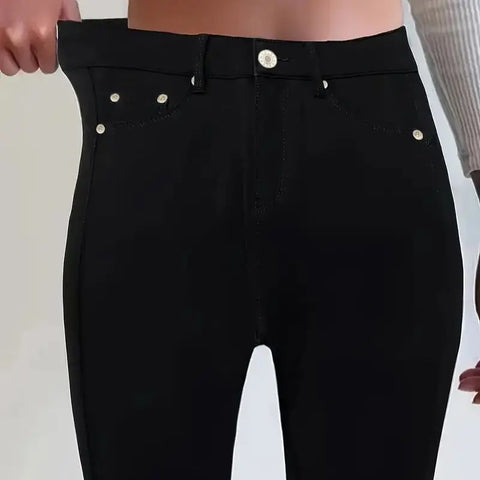 Women Jeans Plus Size High WaistedBlack Slim Fit with Button Detail Jeans