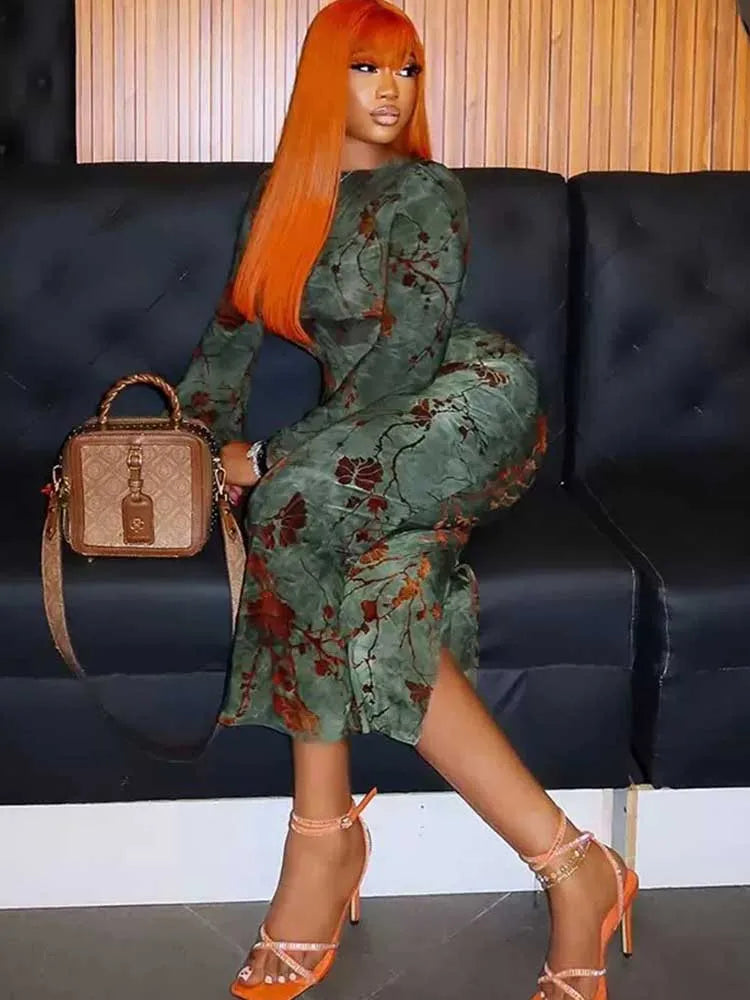 Elegant Backless Long Sleeve Sexy Slimming Dress with A Slit on The Leg