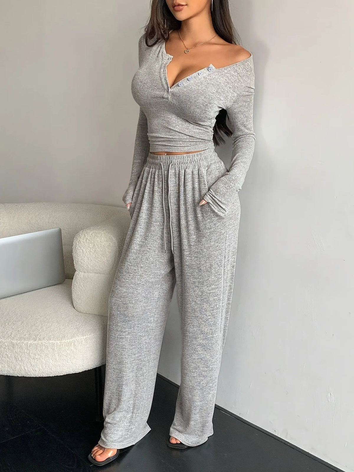 Leah V-neck Long-sleeved Trousers Two-piece Sets
