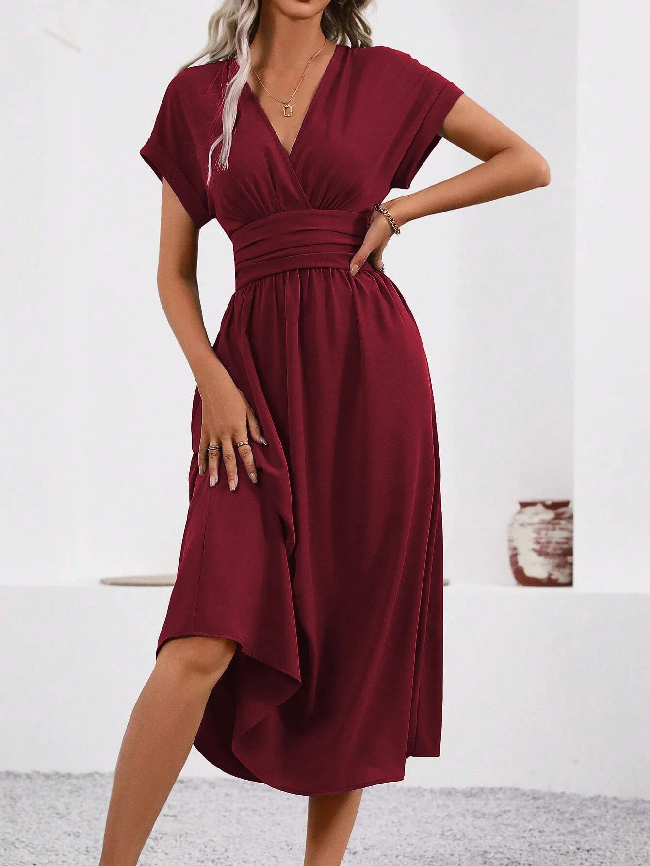 Guachupita Solid-Color V Neck Batwing-Sleeve Pleated Long Elegant Dress
