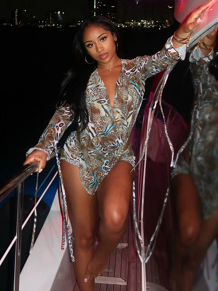 Chinatown Swing Collar Shirring Bell Sleeve Backless Sexy Stretch Leopard Print Suit