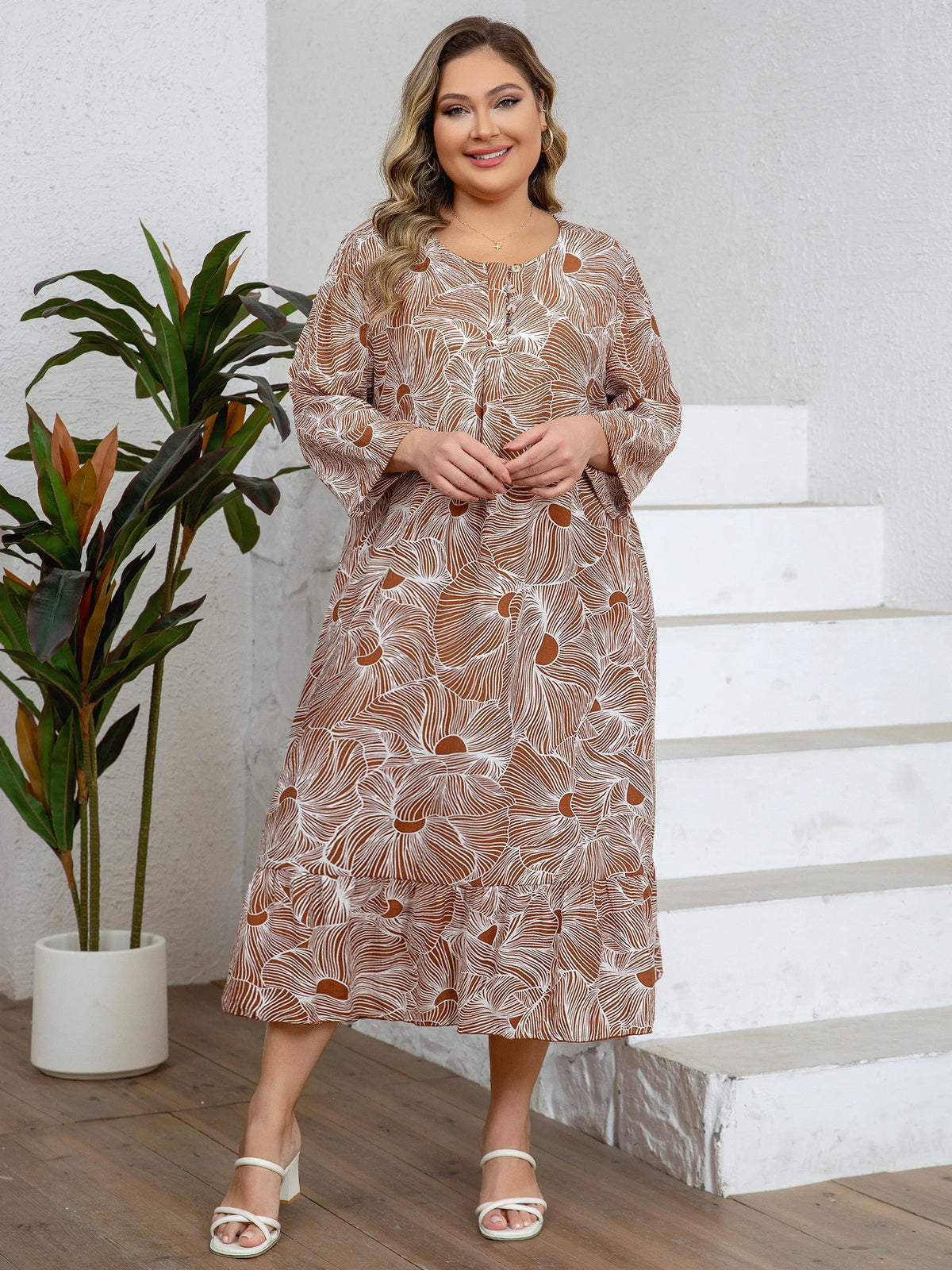 Saint Thomas Plus Size Floral Print Half Sleeve Round Neck Design Loose Dress