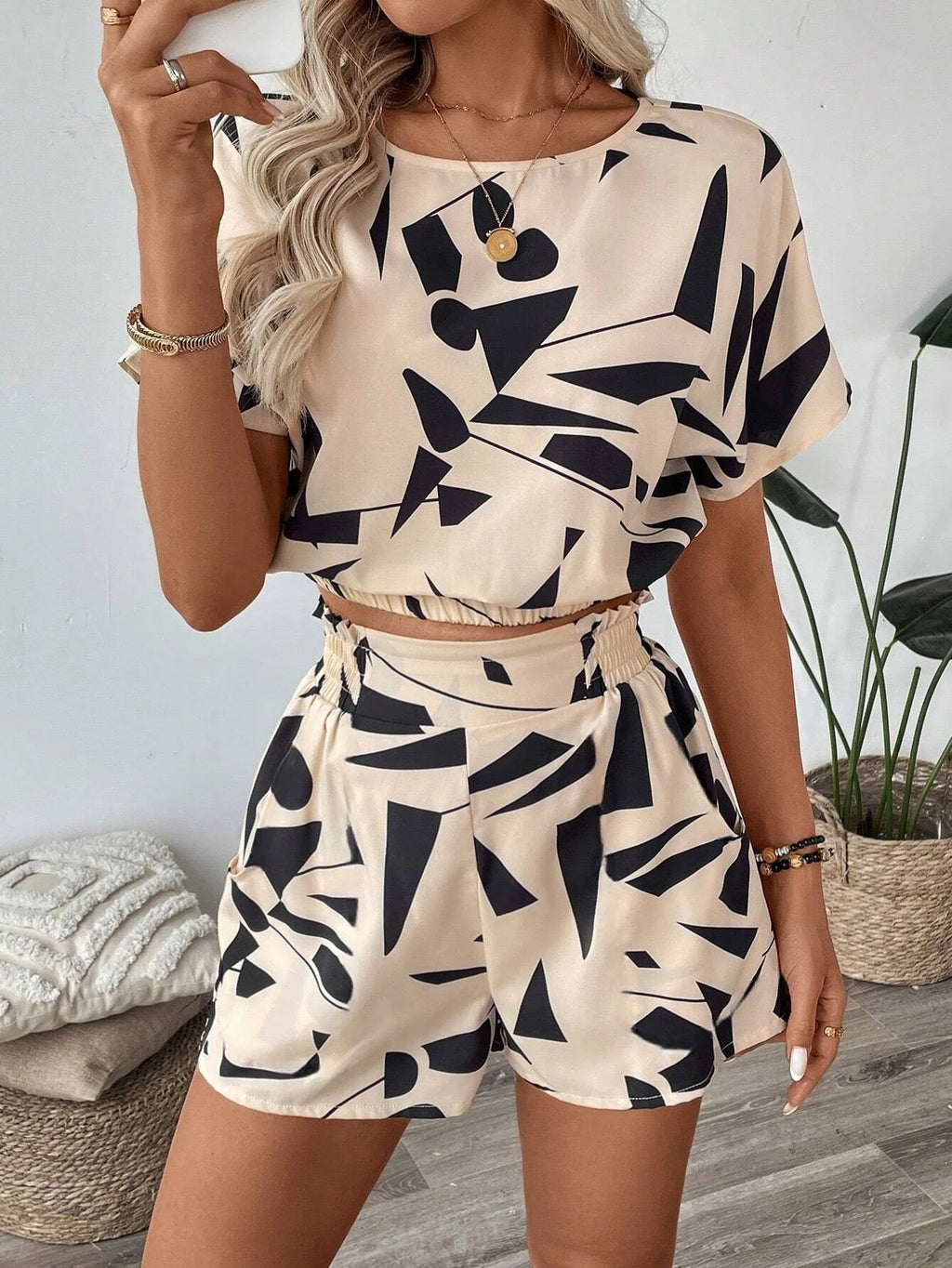 Andrea Waist-Cinching Short-Sleeved Two Piece Sets