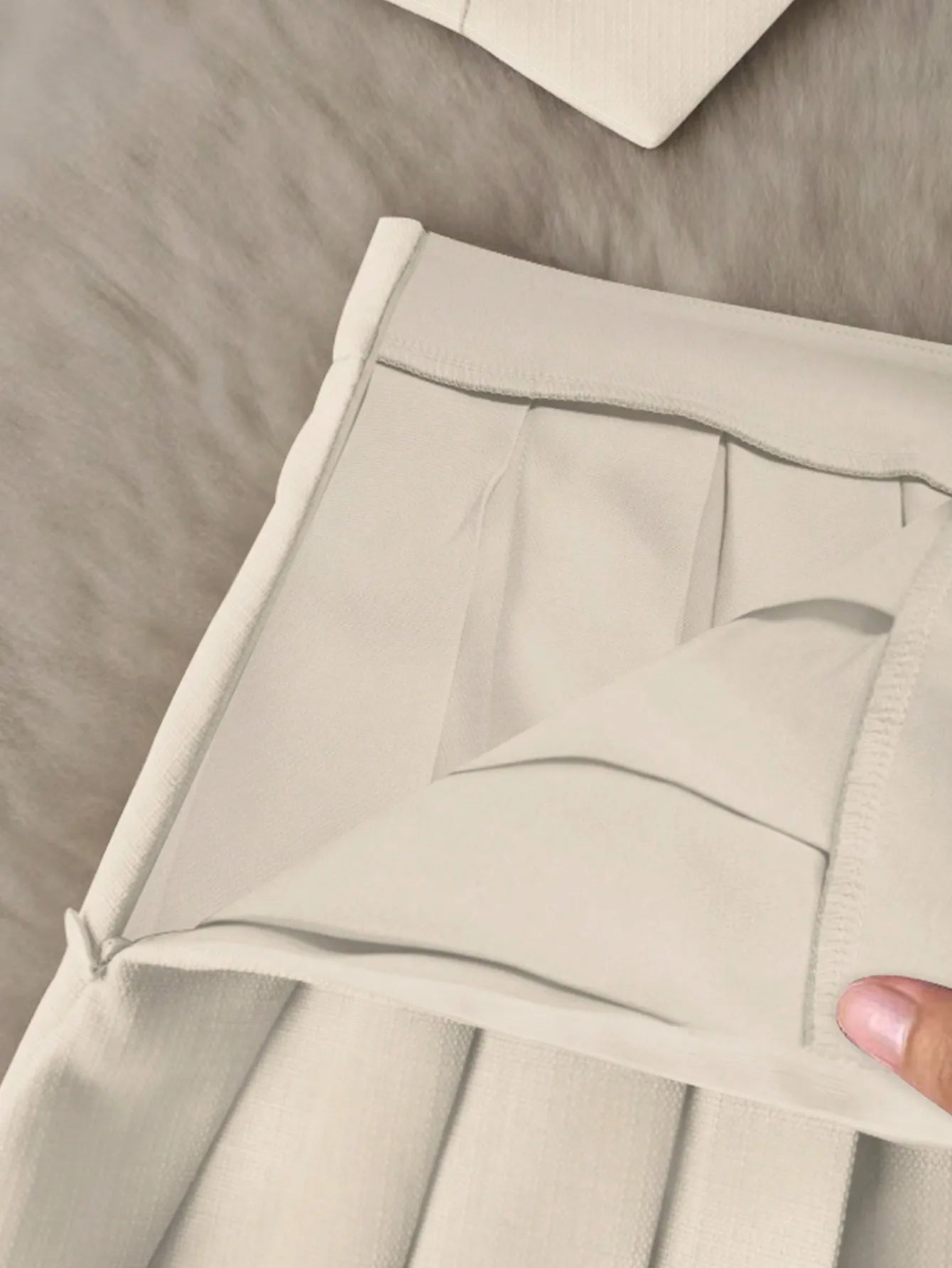 Lisbeth V-Neck Waist-Cinching Vest & Pleated Two Piece Sets