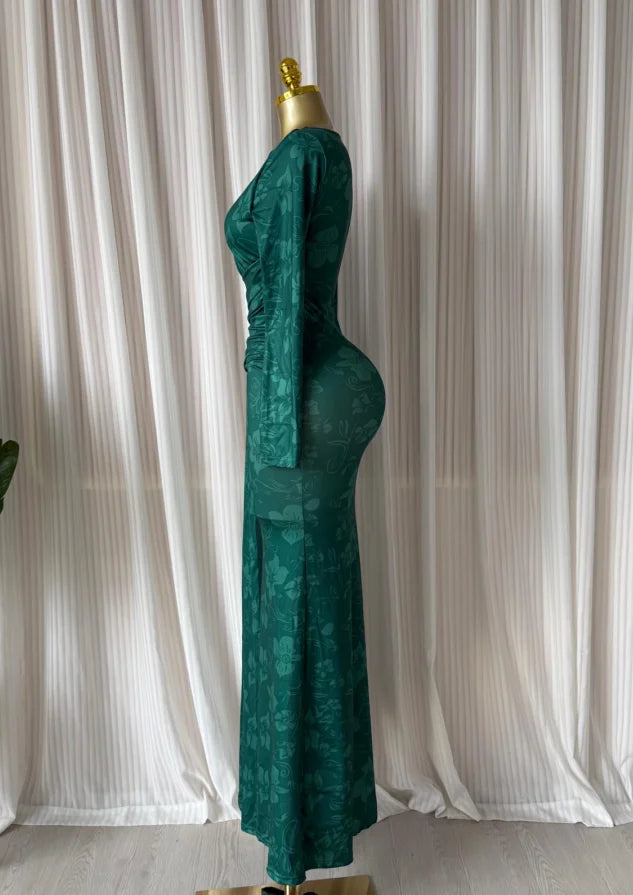 Sendaya Ribbon O Neck Long Sleeve Classic Maxi Dress
