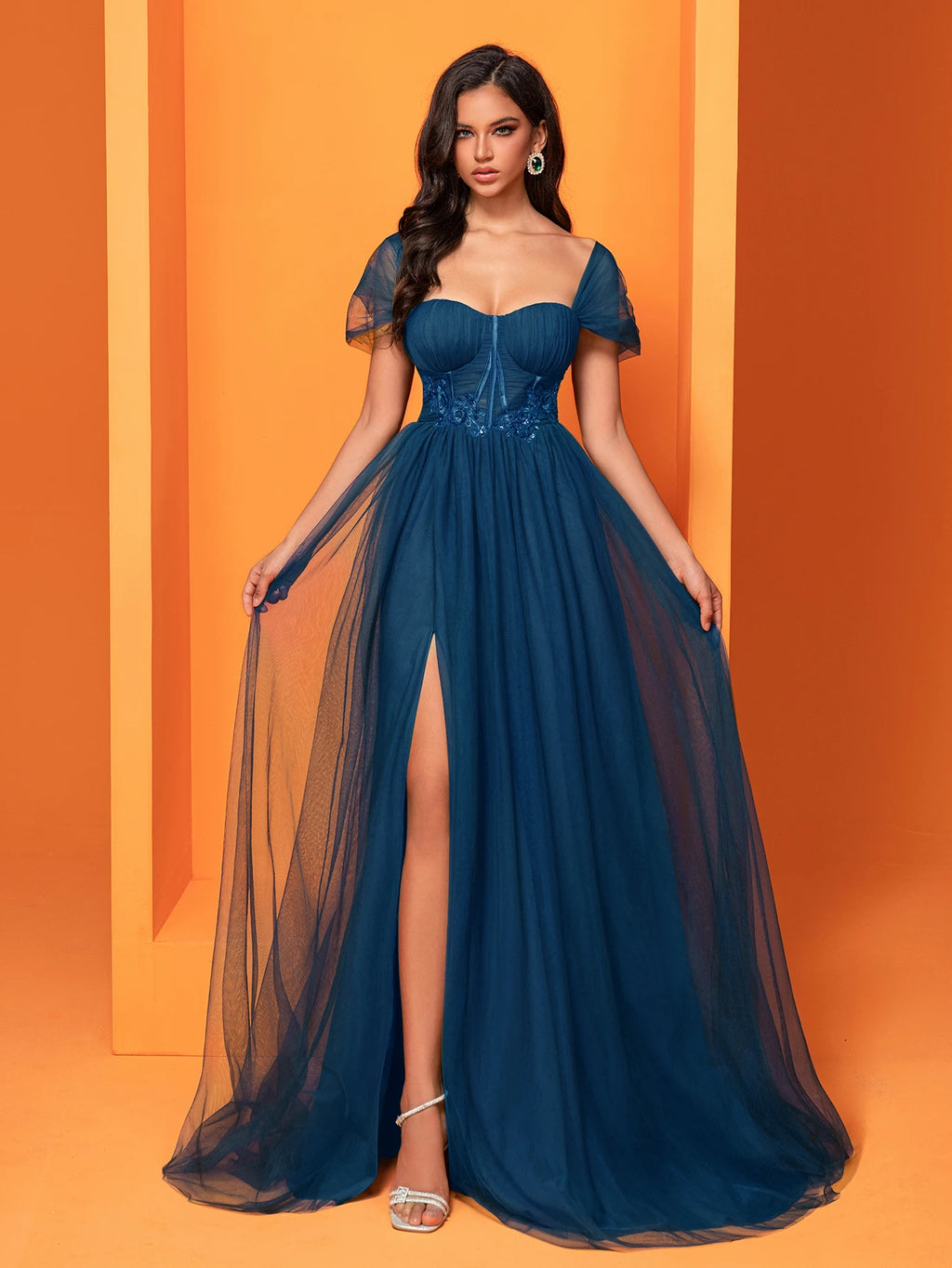 Madrid Elegant Sleeveless Tulle Square Collar Applique Slit Evening Luxury Formal Dress