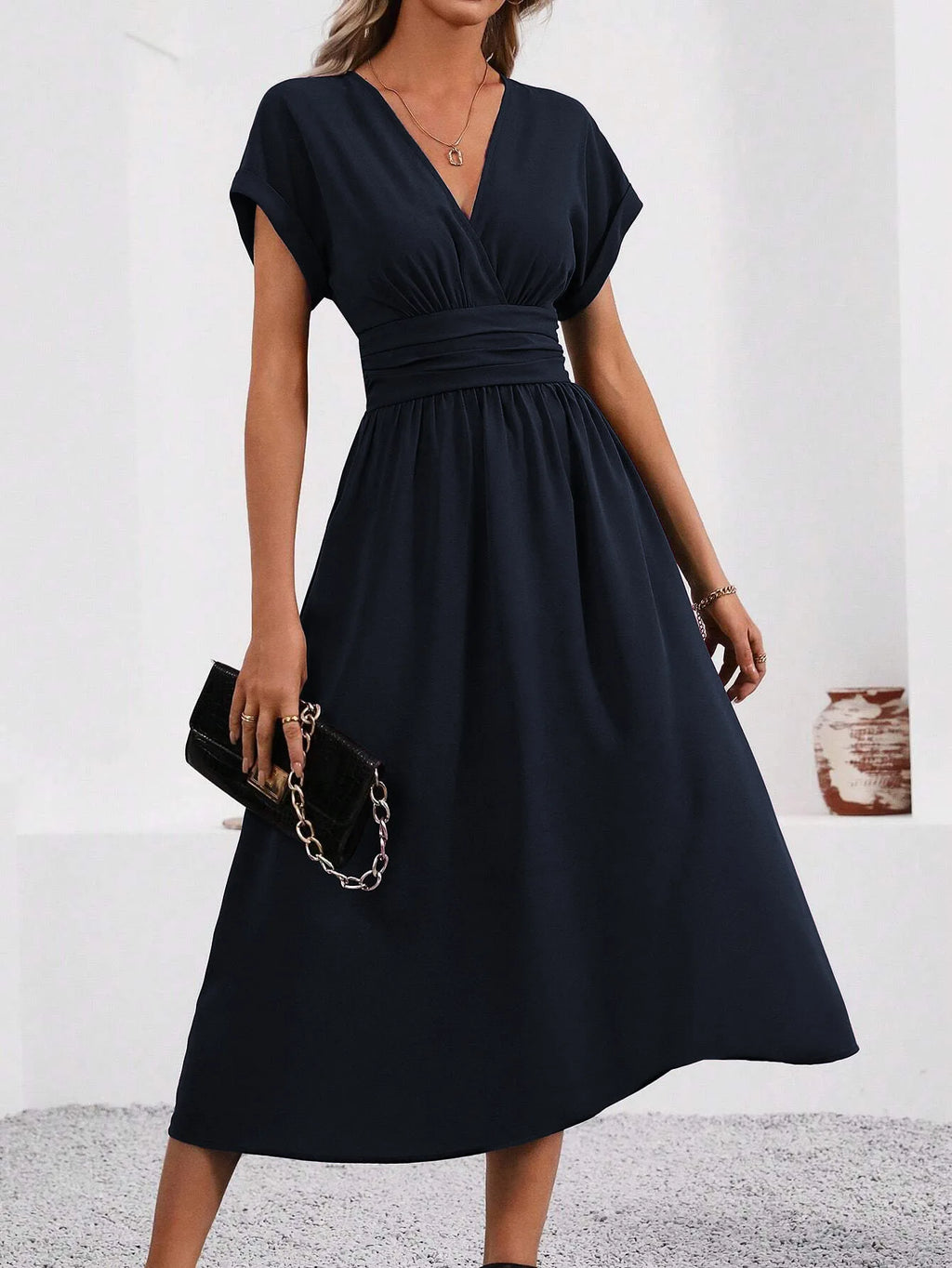 Guachupita Solid-Color V Neck Batwing-Sleeve Pleated Long Elegant Dress