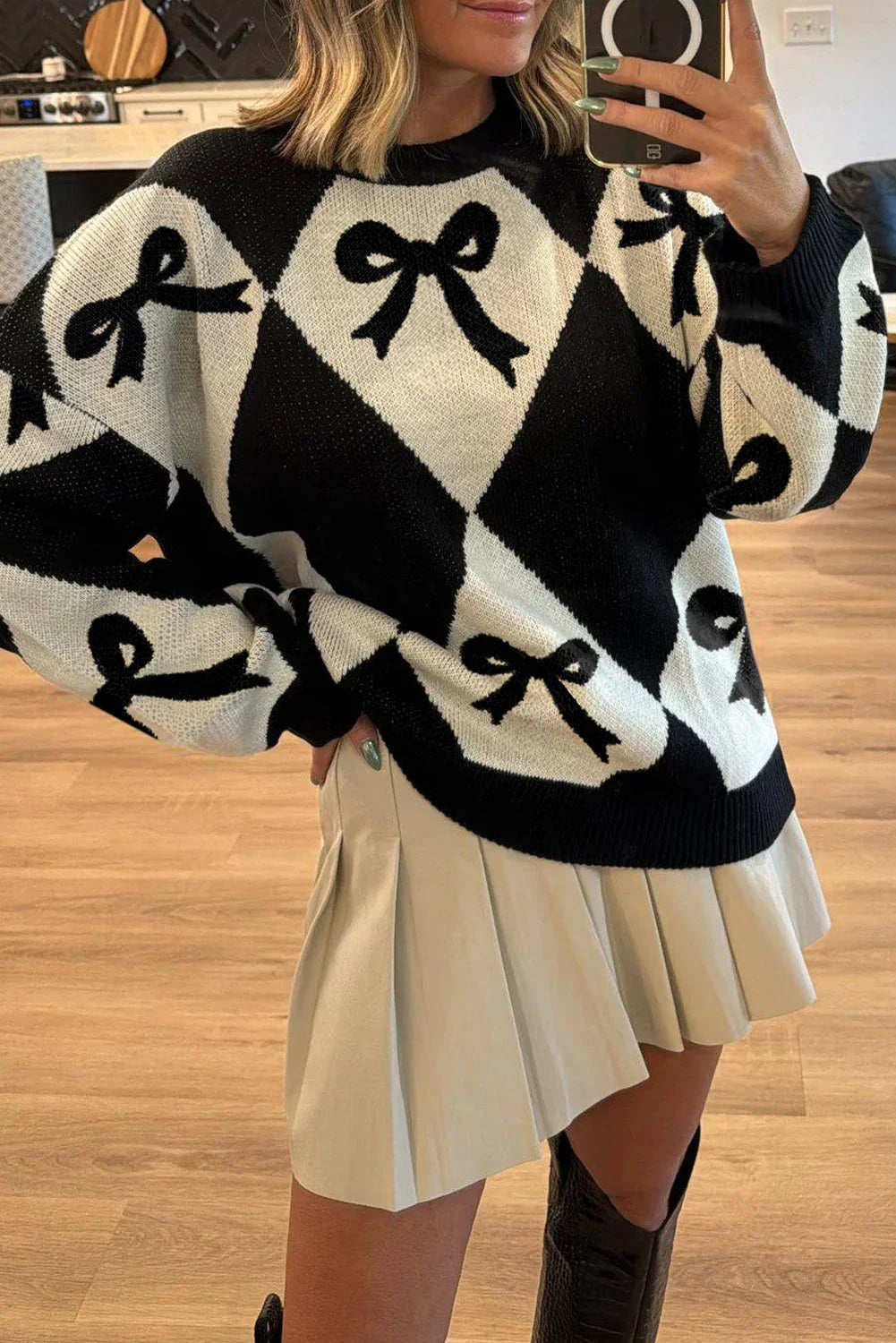 Black Bow Print 2-tone Rhombus Knit Loose Sweater