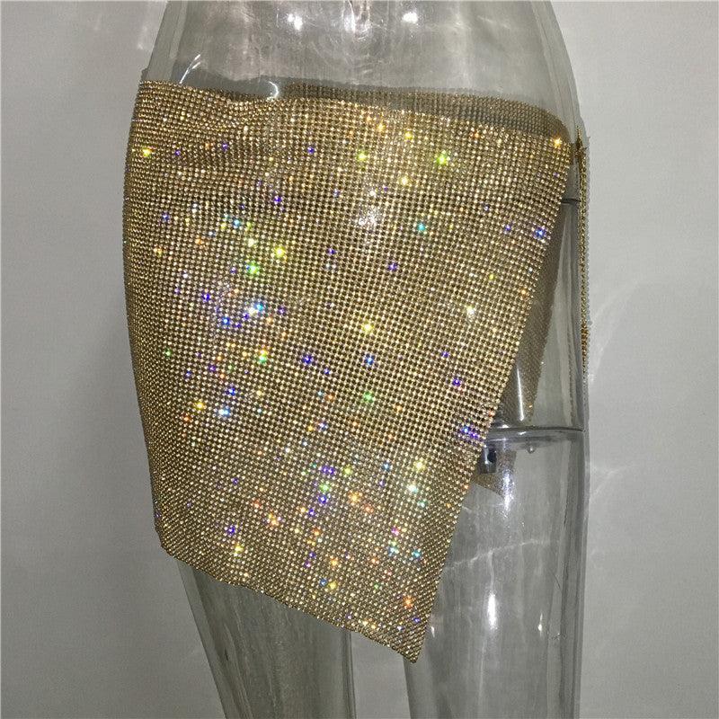 Alyssa Metal Fiber AsymmetricHipster Slit Rhinestone Split Sexy Skirt - Vestir en Moda