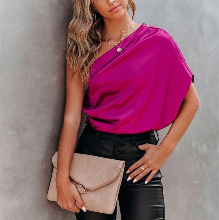 Annie Satin Top Oblique Shoulder Blouse - Vestir en Moda