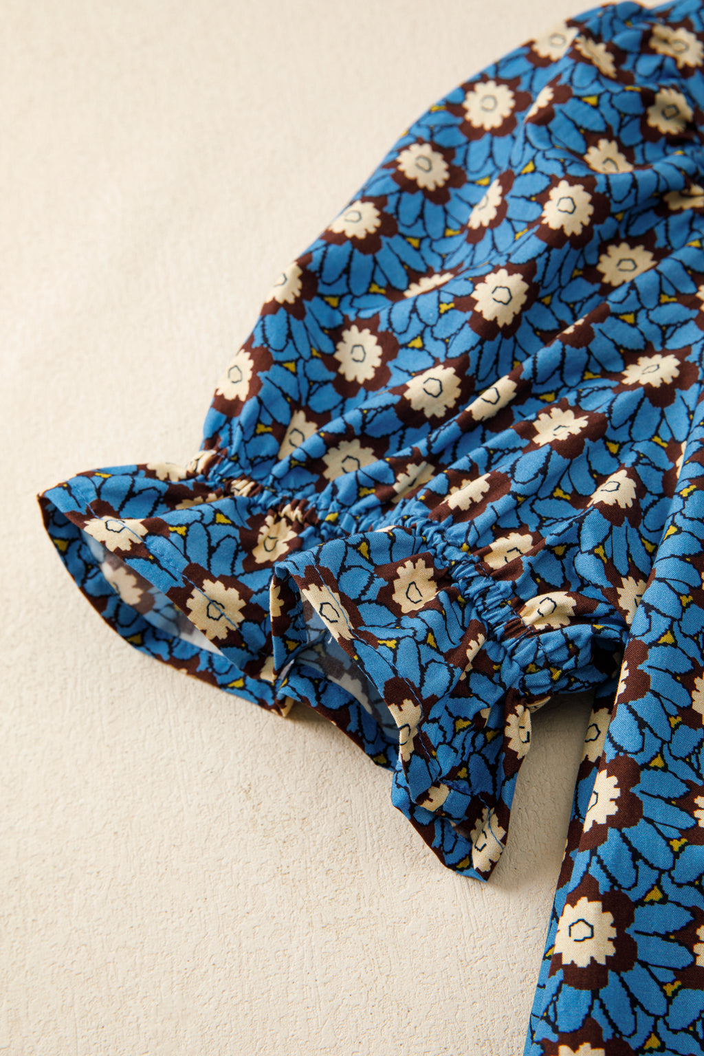 Floral Print V Neck Pleated Puff Sleeve