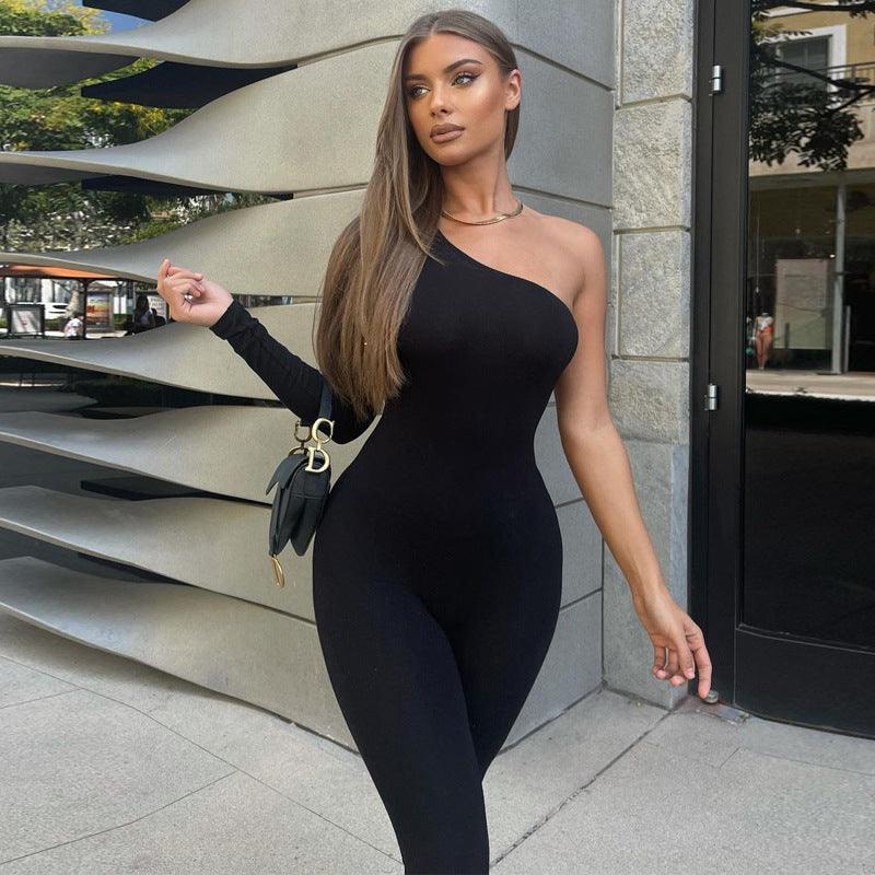 Celeste Single Shoulder Sleeve Solid Color Tight Hip Lift Jumpsuit - Vestir en Moda
